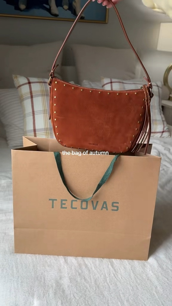 the only bag you will need this fall 🧸🍂

#LTKStyleTip #LTKSeasonal #LTKItBag