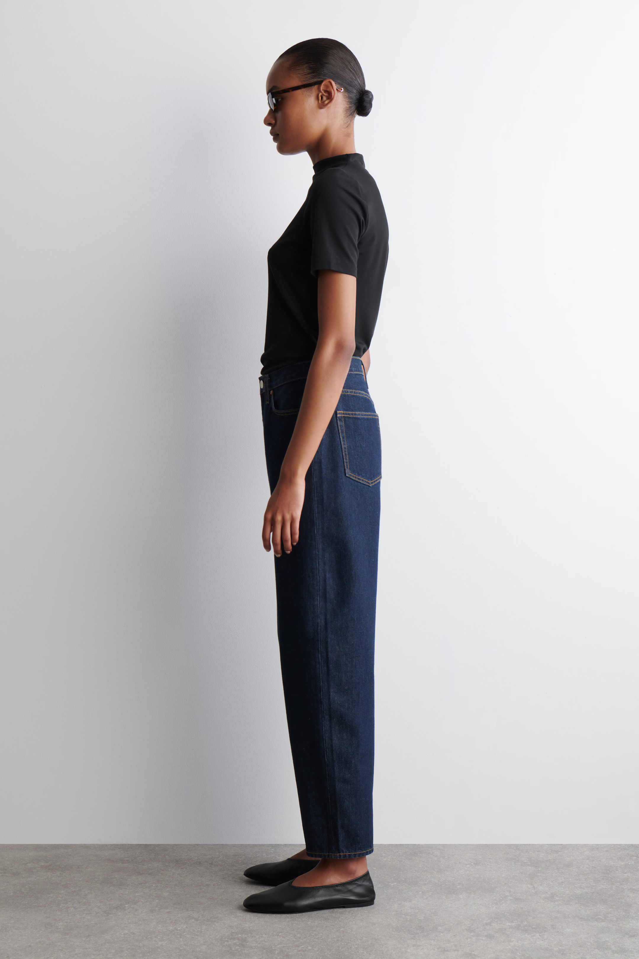 ARCH TAPERED JEANS | H&M (UK, MY, IN, SG, PH, TW, HK)