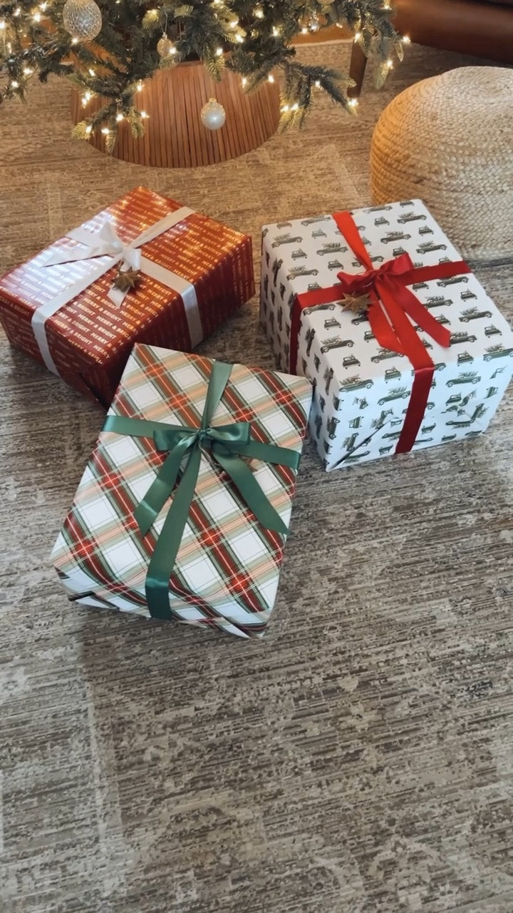 Christmas gift wrap from Target!
Christmas decor
Wrapping paper  

#LTKfindsunder50 #LTKHoliday #LTKhome