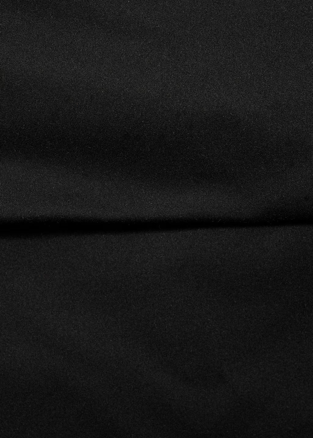 Off-shoulder top | MANGO (UK)