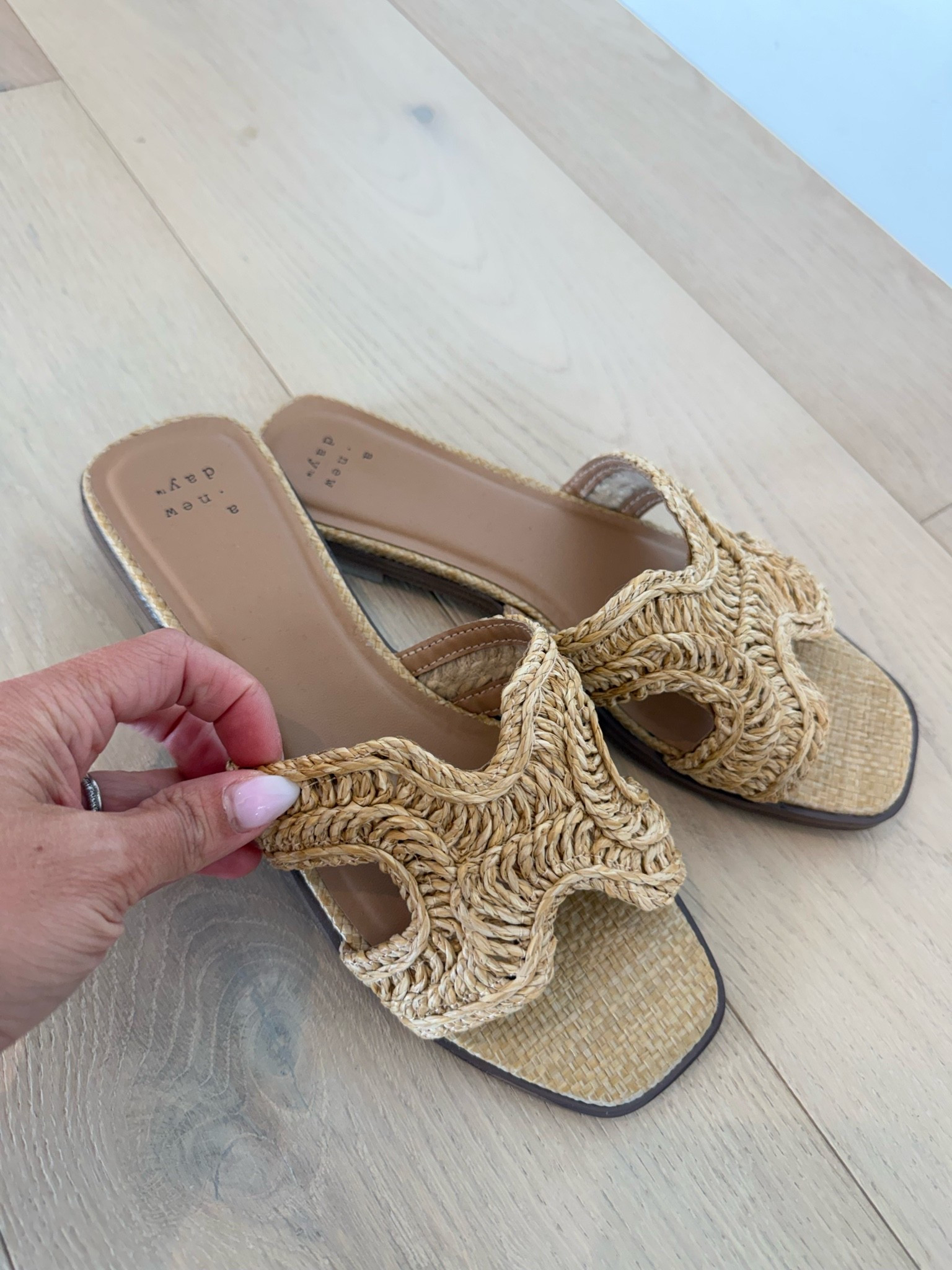 My target sandals are 30% off!

#LTKSaleAlert