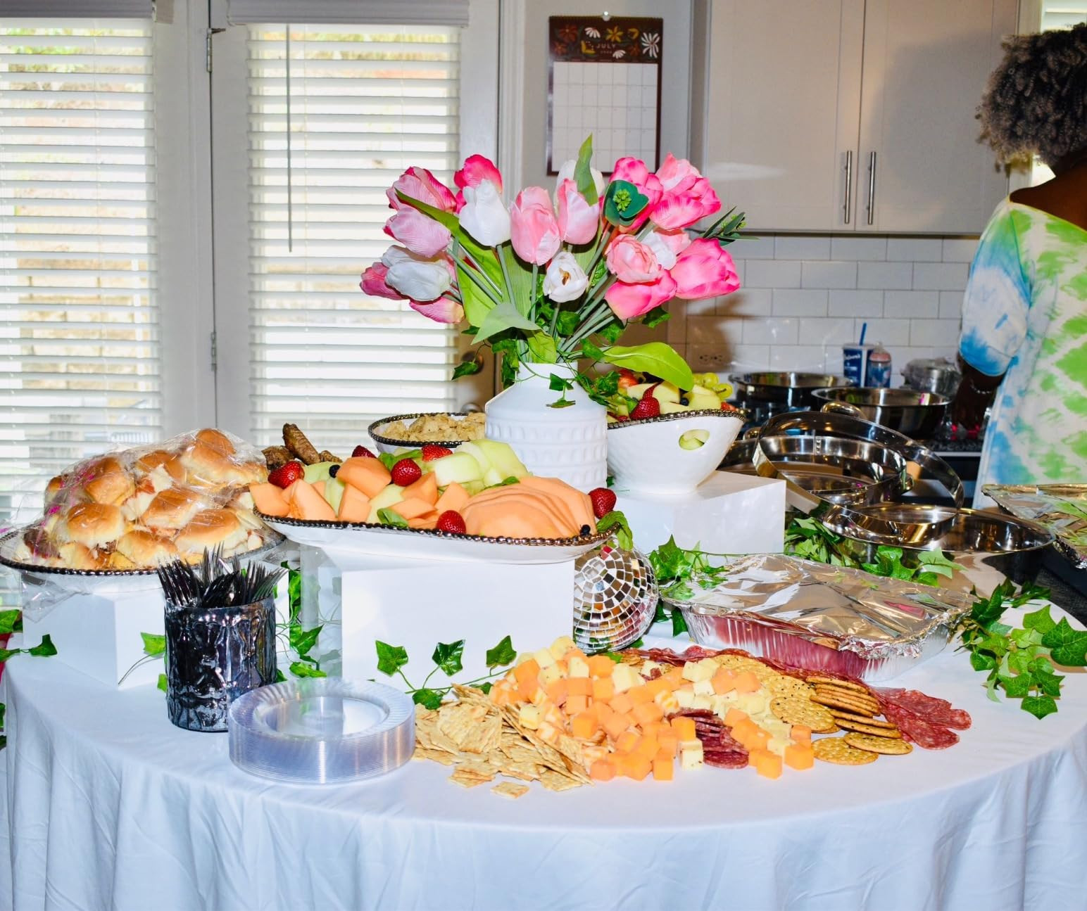 PecMuikee Buffet Risers, Food Risers for Buffet Table, Display Stand Shelf for Catering Dessert C... | Amazon (US)