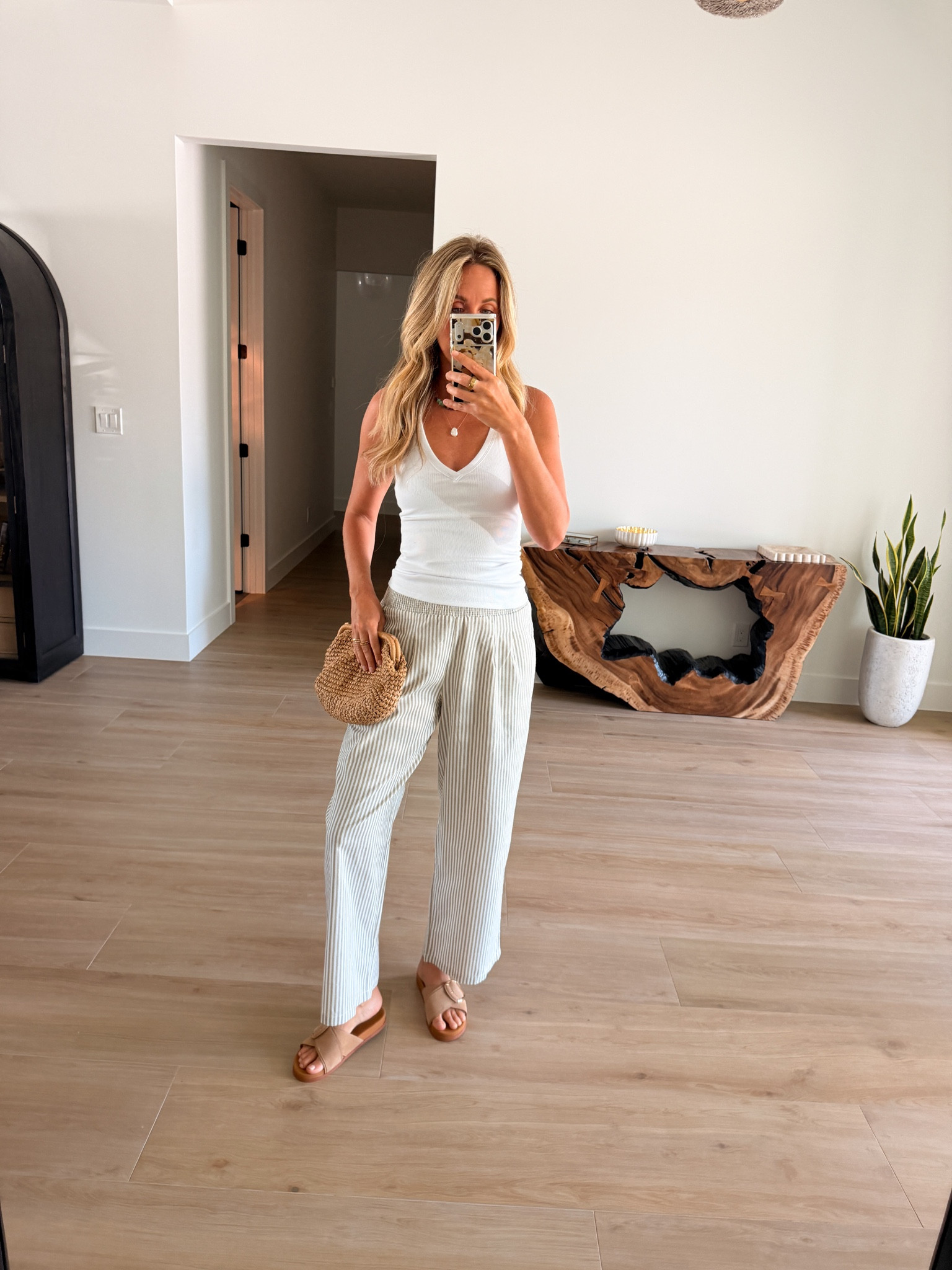 Amazon fashion 

#LTKSeasonal #LTKmomlife #LTKootd