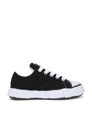 Maison MIHARA YASUHIRO Peterson 23 Original Sole Padded Canvas Low-Top Sneaker in Black - Black. Size 42 (also in 43). | FWRD 