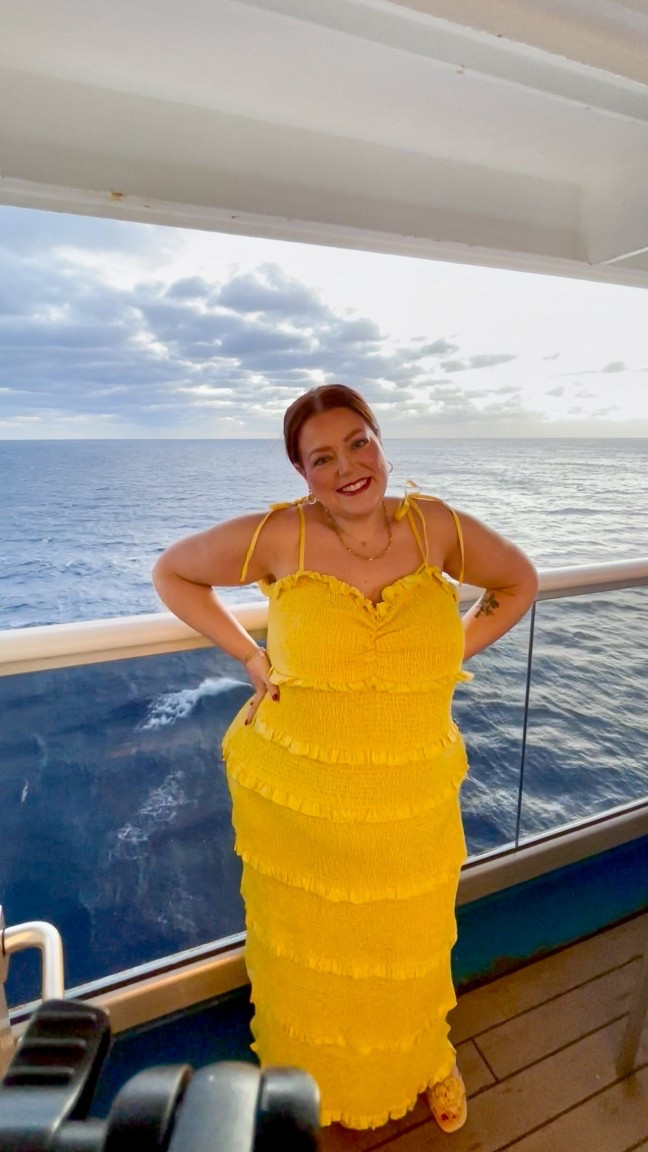 A moment for this dress💛 they don't have this color anymore but a couple other options! And it's on sale!

#LTKSaleAlert #LTKTravel #LTKPlusSize