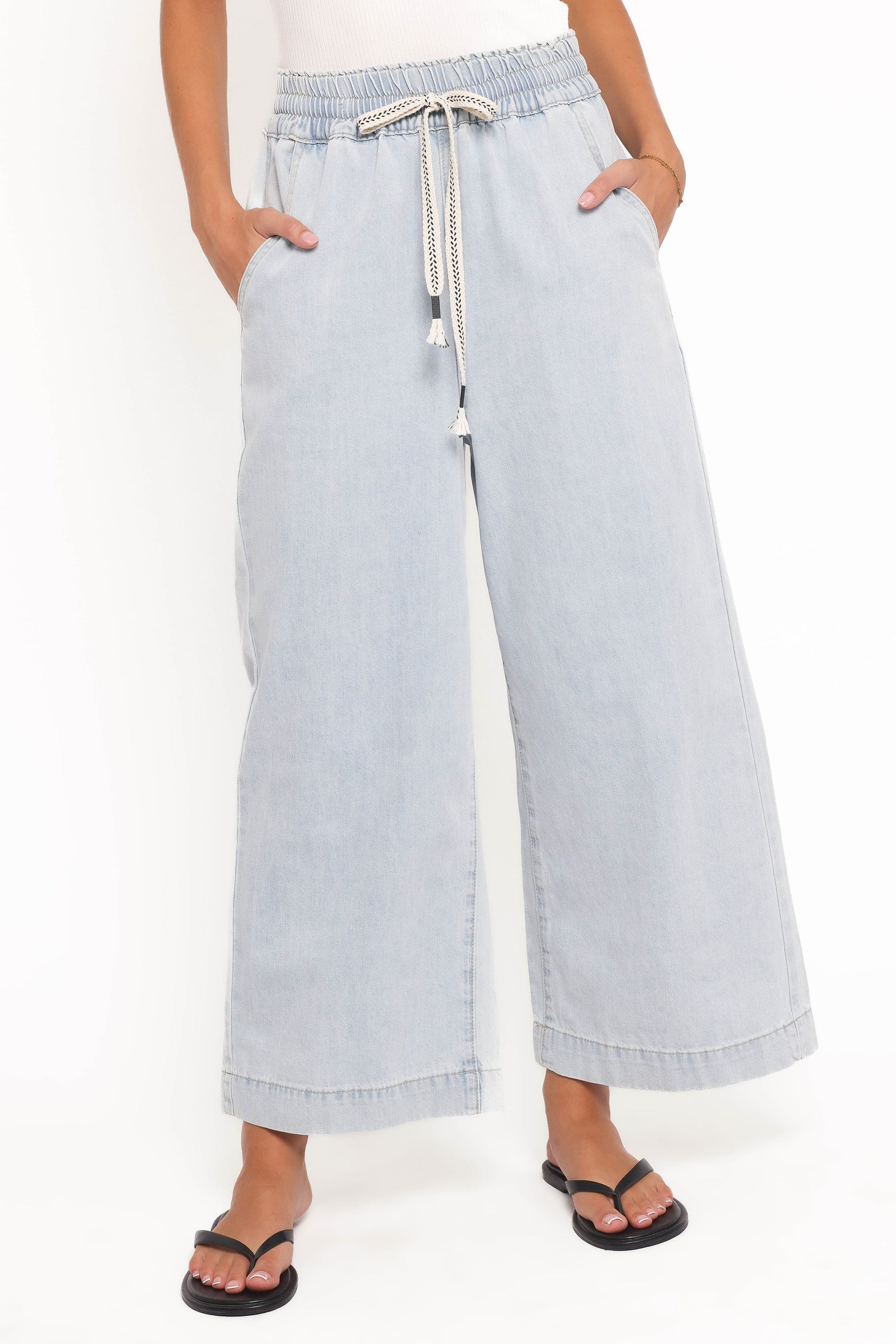 Jenni Wide Leg Pant - Light Wash | Petal & Pup (US)