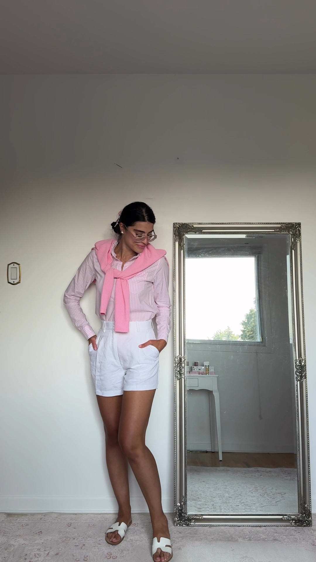 Classic travel outfit 
White linen shorts linked 
Vacation outfits 


#LTKFindsUnder50 #LTKSeasonal #LTKTravel