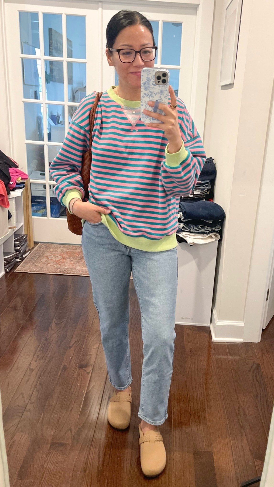 Size small sweatshirt
Size up in jeans
Rothy’s are true to size; size down if in between sizes

#LTKootd #LTKSeasonal #LTKOver40