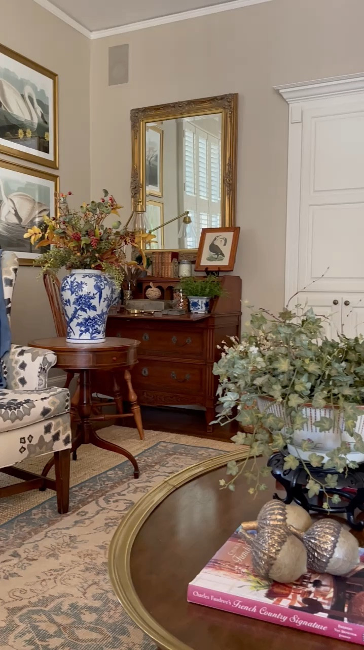 Feeling those Monday blues? 🍂✨ With fall officially here, I’m ready to bring all the cozy vibes into our home! While it still feels like summer outside, I’ve been reminiscing about last year’s autumn decor and starting to manifest some indoor coziness. 🍁

Yesterday, I pulled out my fall bins and began placing a few key pieces around. Since we’re moving in the spring, I’m keeping things minimal this year—just a few stems, cozy throws, and some scattered pumpkins. 🎃

If you're leaning toward a more minimal fall decor this year, here’s a simple tip: focus on a few essential elements. First, start with a color palette that speaks to you. Last year, I used rich, earthy tones like deep oranges, browns, and muted greens. These hues are perfect for capturing the essence of autumn while transitioning seamlessly from summer. 🍁 Adding texture is key for warmth—think knit throws, candles, and timeless velvet pumpkins. They bring a touch of luxury and can be reused year after year! 🍂✨

Are you going all out with fall decor this year, or keeping it simple like me? Drop your best fall decorating tips below! 🎃🍁  

#MinimalFallDecor #FallHomeVibes #AutumnDecorIdeas #CozyHomeDecor #NeutralFallDecor #EarthyTones #SeasonalDecorTips #VelvetPumpkins #PumpkinInspo #FallRefresh 


#LTKStyleTip #LTKSeasonal #LTKHome