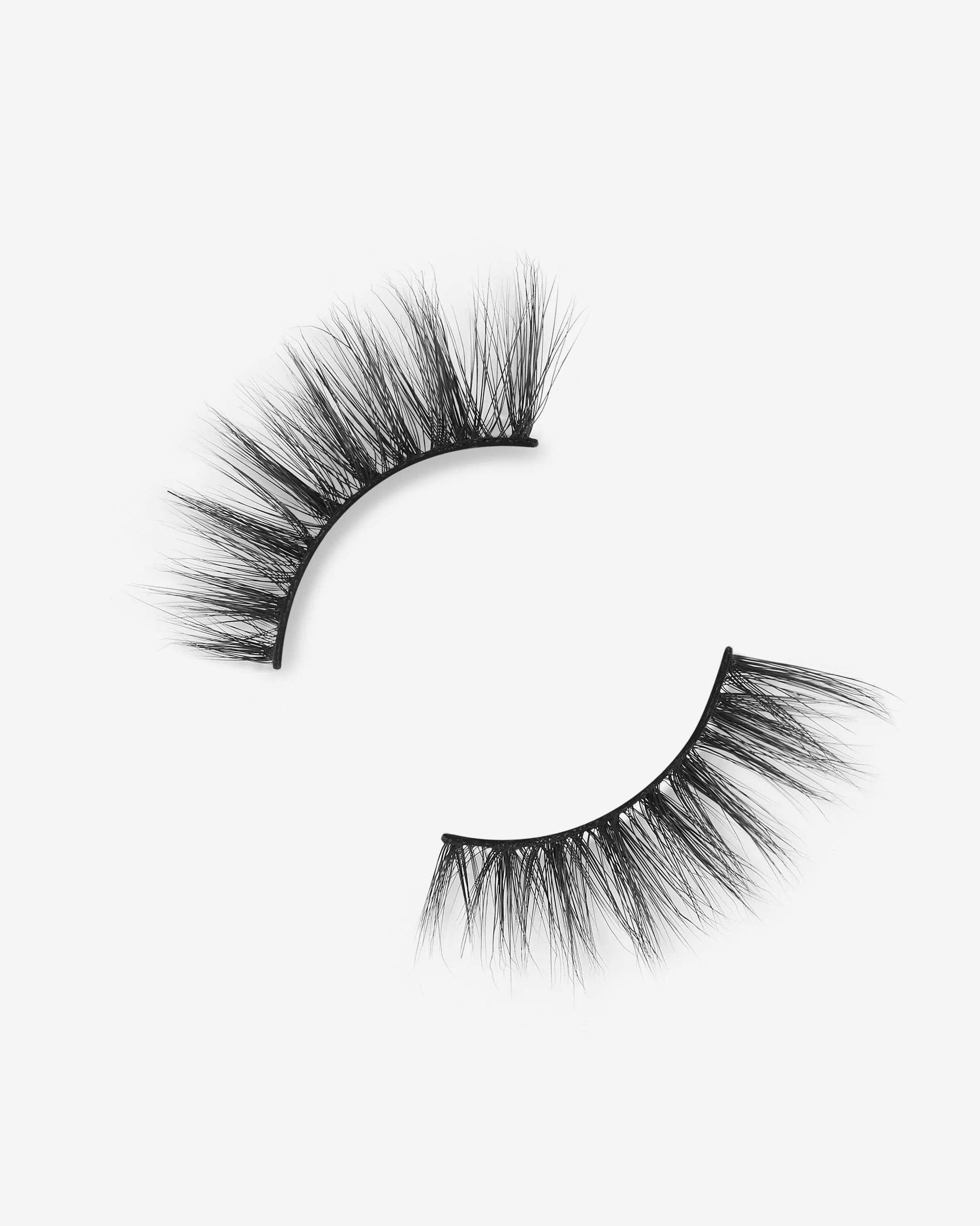 Dreamy Half Lash | High-Quality Faux Mink | 100% Vegan | Celebrity Favorite | False Magnetic | #1 Prestige False Lash Brand | Reusable Up to 25 Wears | Lilly Lashes