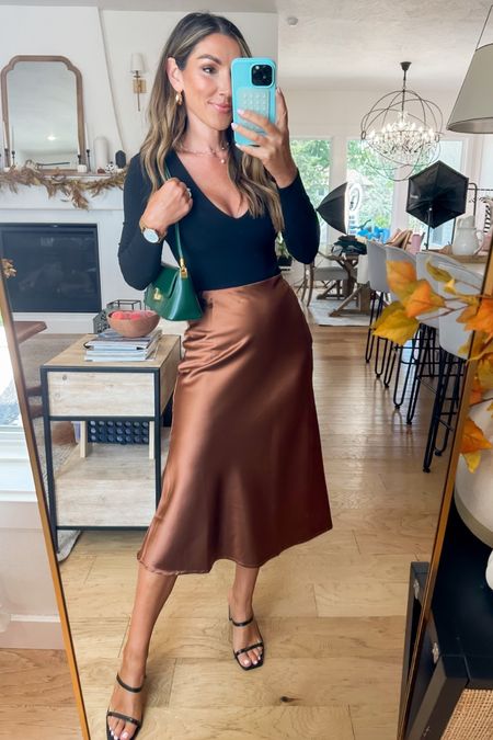 #datenight #falloutfit #amazon #outfitinspo 
Wearing size small in the TOP-selling skirt I LOVE! It’s so gorgeous And material is even better! 

#LTKstyletip #LTKunder50 #LTKFind
