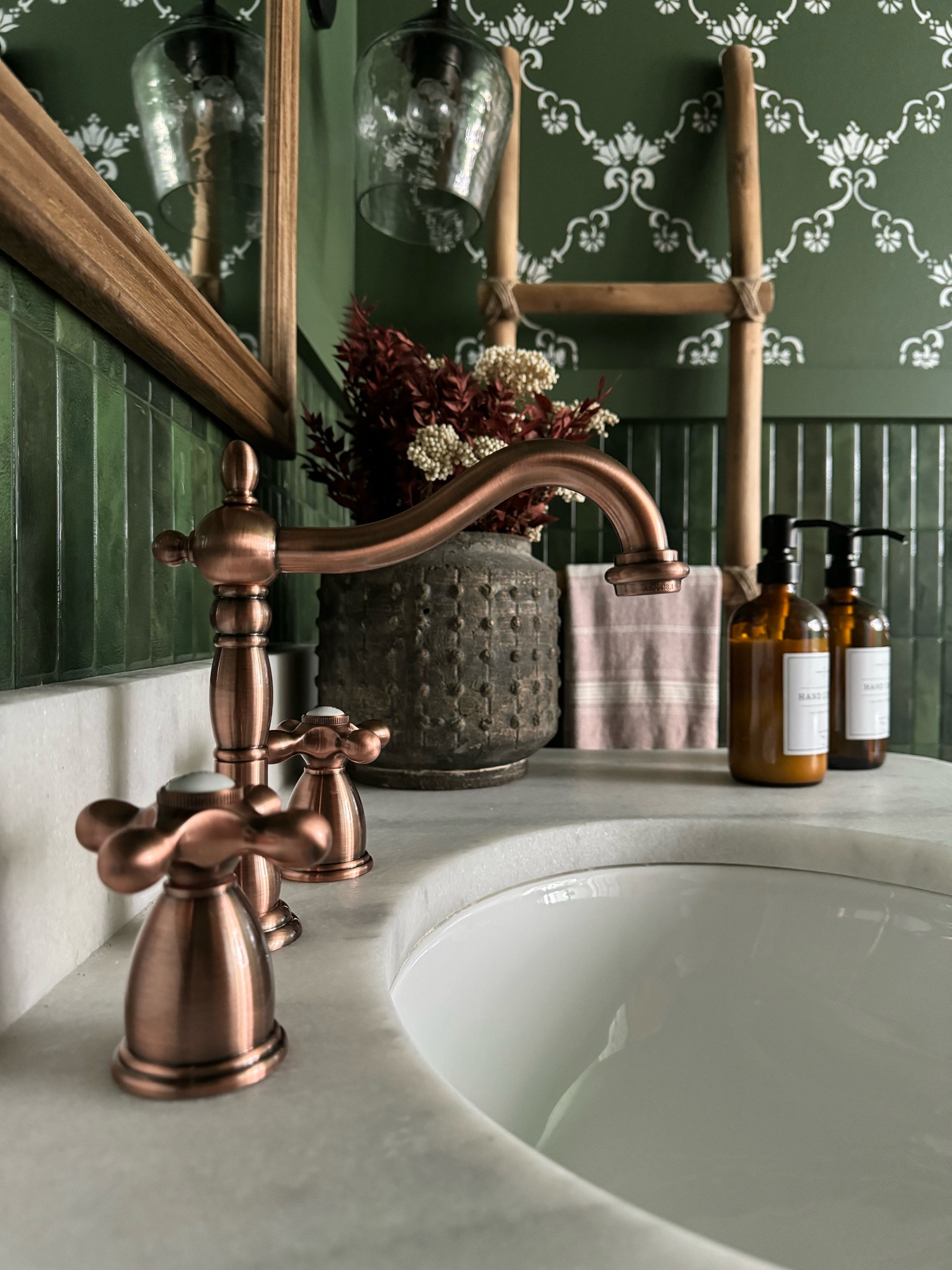 Swooning over this new faucet! 

#vintagefaucet #brassfaucet #homedepot

#LTKstyletip #LTKhome