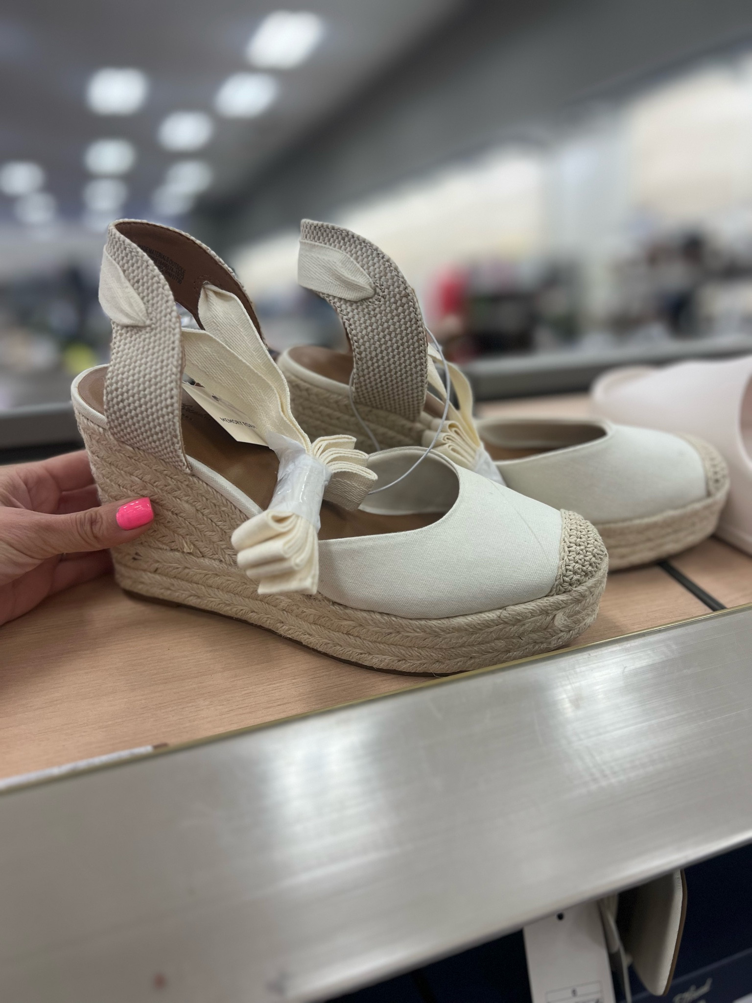 Target circle week sale. Vacation Outfits // targettryon #targetstyle #targetoutfits #targetfashion #targethaul #targetlove #targetforthewin #targetfanatic #targetshopping #targetobsessed #targetdealfinder #affordablestyles #midsizefashion #midsizeblogger #Itkspring #Itkblogger #Itkbloggers wedding, white dresses, spring, summer, grwm, makeup, get ready with me, 5 min makeup, makeup routine, #anewdaytargetbrand #talktargettome
Target fashion finds • Target style • Target fashion • Target try on haul • Target dresses • Target outfit ideas • Target inspo • Target fashion reel • my Target style • Target fashion finds • Target outfit for women • Valentine's Day • Valentine's Day outfit ideas • Valentine's Day style • Valentine's Day style inspo
• pink midi dress • floral dress • outfit inspo • outfit ideas • girly outfit • girly aesthetic • Pinterest outfit ideas • Pinterest girl • style reels • style blogger concert outfit, fashion, boots steal, favorite boots, grwm, makeup, makeup hacks, makeup tutorial, date night makeup, #fiveminutemakeup #fiveminutemakeuproutine
#minimalmakeup #summermakeup #summermakeuproutine #getreadywithme #getready #grwm #makeup #getreadywithmemakeup #grwmmakeup #fyp
#makeuptutorial #makeuphacks #college #influencer #makeuproutine #makeuptips #naturalmakeup #naturalmakeuplook #nomakeupmakeup makeup, makeup routinue, makeup tutorial, five minute makeup look, natural makeup, get ready with me,makeup glam, red lips

#LTKstyletip #LTKbeauty #LTKxTarget