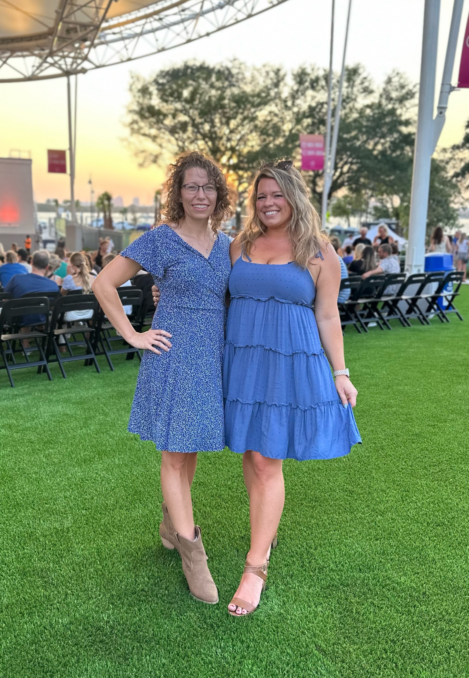 It’s summer concert season!!!

Grab your boots or cute shoes and an outfit perfect for a heat wave and enjoy your favorite band at sunset.

Summer outfit 
Concert outfit 
Colbie Caillat Concert 
Florida concerts 
Florida outfit 
Florida dress
Summer dress
Midsize dress
Midsize outfit 
Mini dress




#LTKSeasonal #LTKunder50 #LTKFind