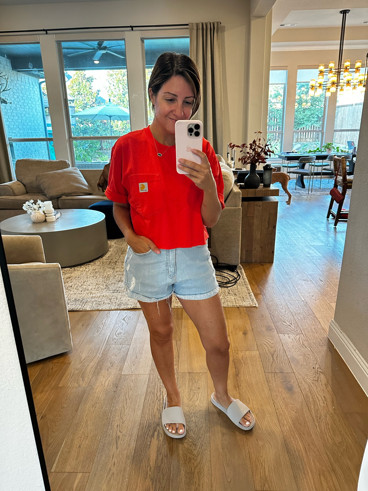 Cropped carhartt men’s shirt. Love this idea! Thank you @thesisterstudioig for this cool trend! She has the best outfit ideas! 

#LTKFindsUnder50