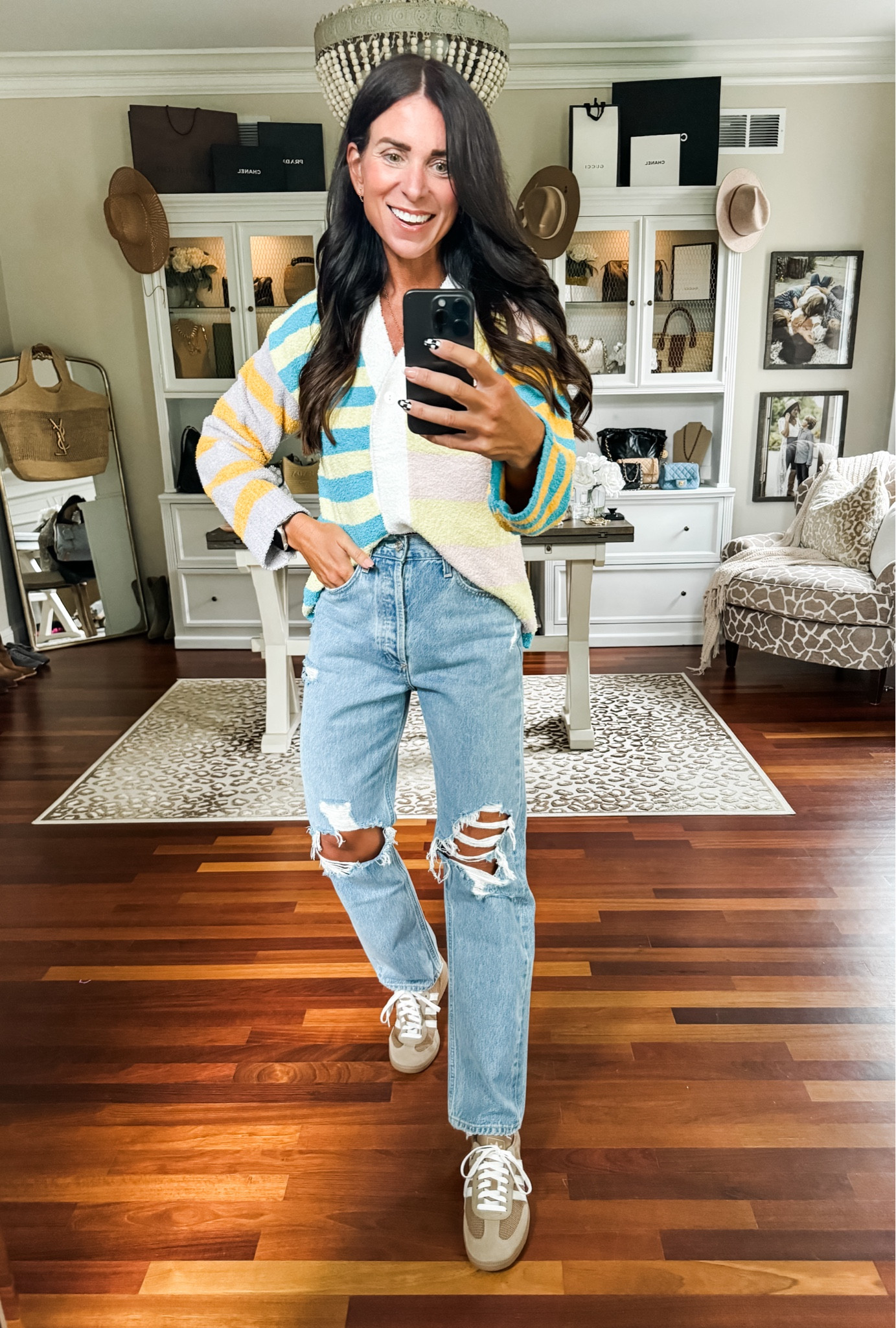 The softest sweater! In a small 

#LTKStyleTip #LTKSeasonal #LTKFindsUnder50