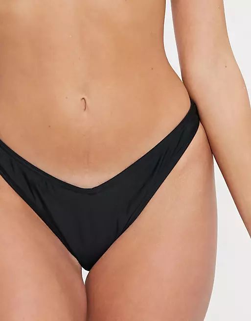 New Look v shape bikini bottoms in black | ASOS (Global)