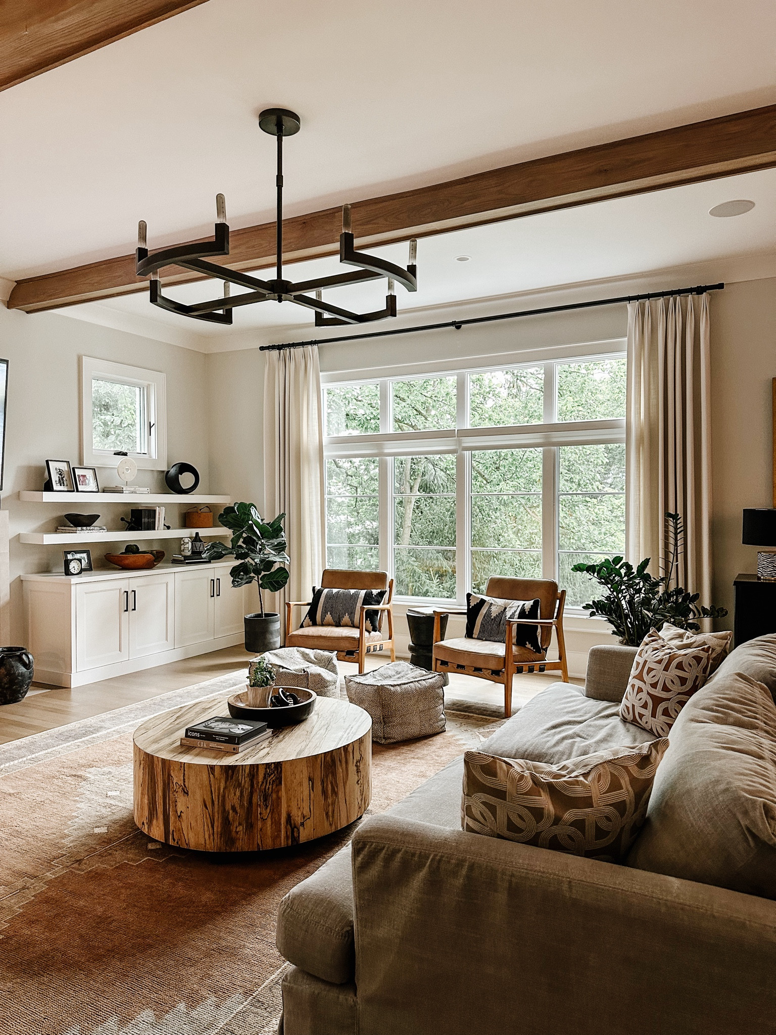 Fall living room decor 

#LTKHome #LTKFindsUnder50 #LTKSeasonal