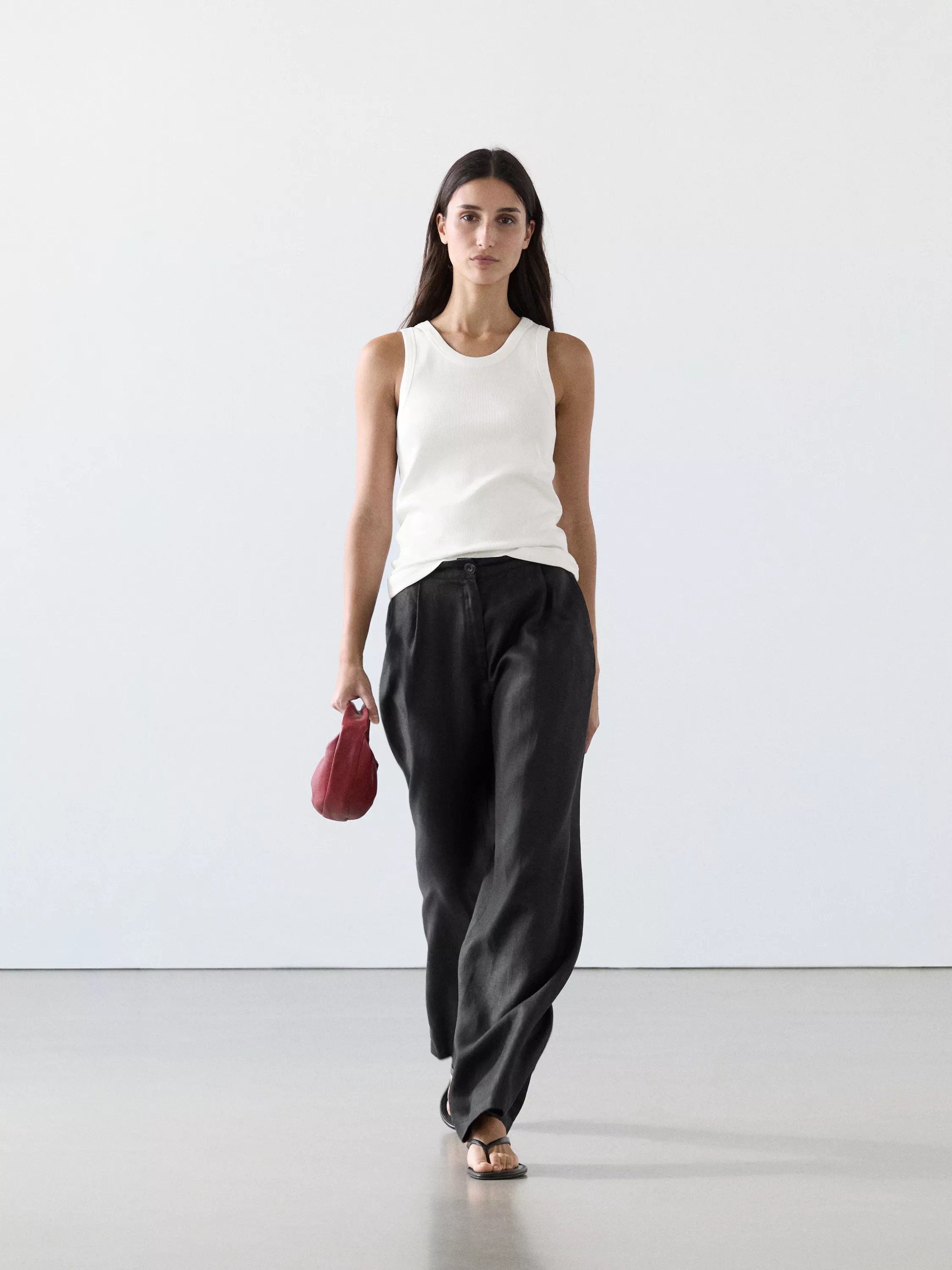 100% linen wide-leg elasticated trousers · Black, Off White, Pale Green, Sand, Orange, Granada ... | Massimo Dutti UK