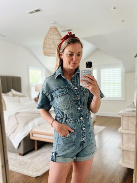 Denim jumpsuit size XS 

Memorial Day outfit, 4th of July, summer outfit 

#LTKStyleTip #LTKSeasonal