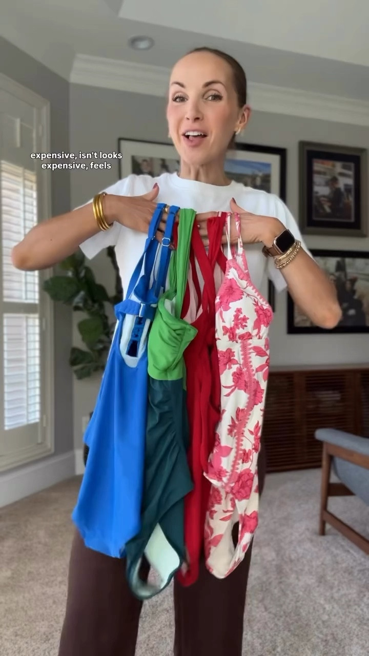 @Cupshe nails it everytime- perfect suits for summer ☀️

#LTKSwim