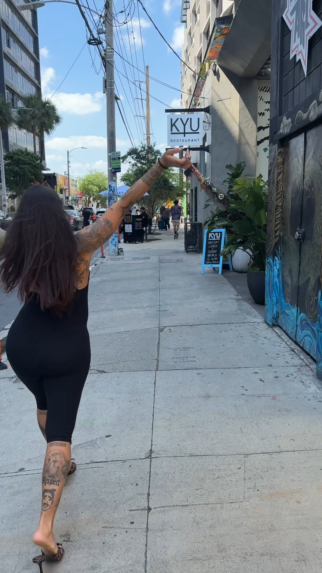 #onesie #capri #bodysuitcapri #black #crossback #romper

#LTKBump #LTKActive