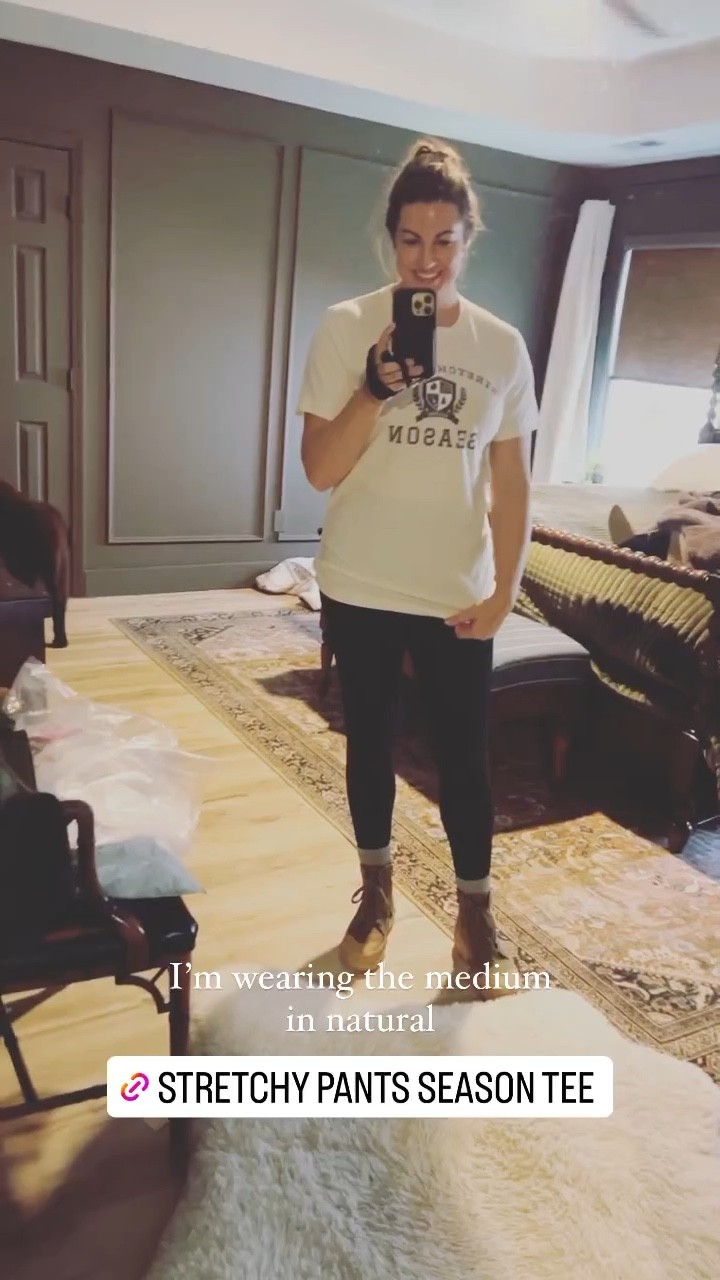 Stretchy Pants Season Tee. Funny Thanksgiving and Christmas graphic tee  

#LTKunder50 #LTKSeasonal #LTKHoliday