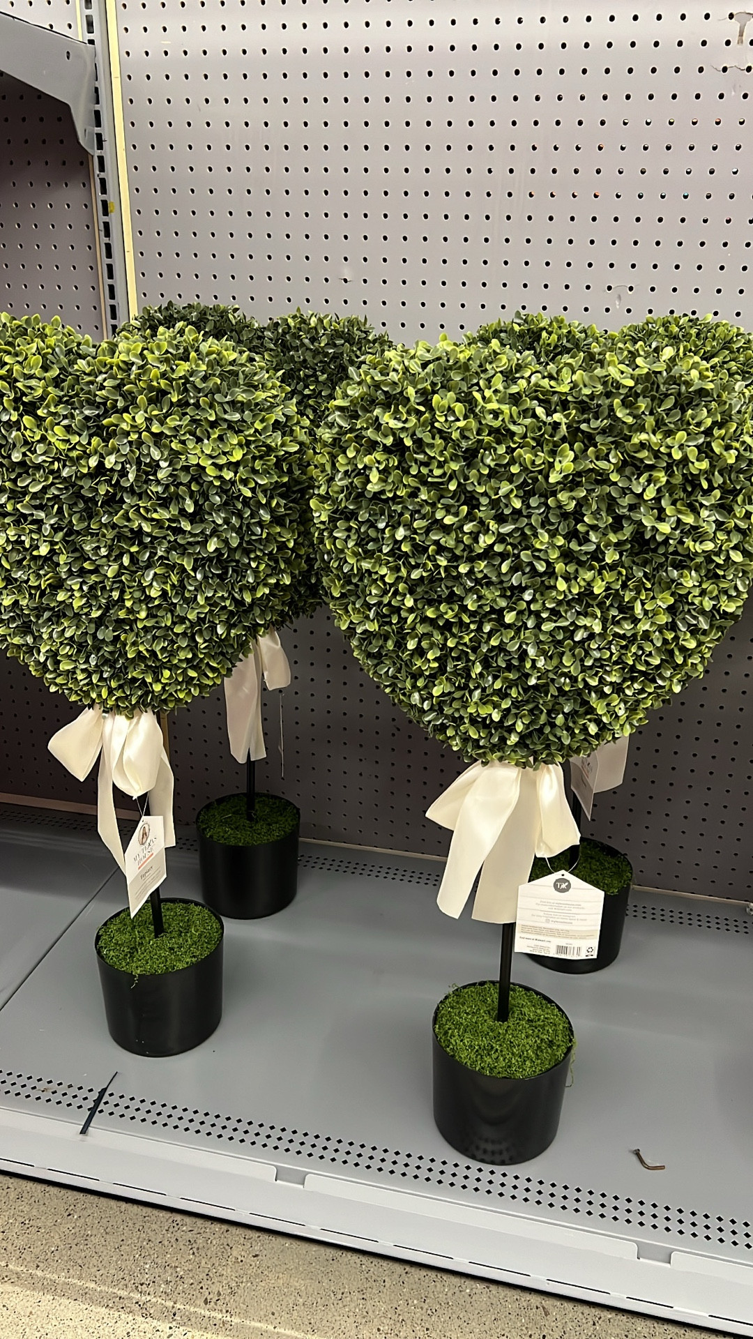 Valentine home decor, Valentine heart topiary plants, my Texas house valentine decor, holiday style  

#LTKSeasonal #LTKHoliday #LTKFindsUnder100