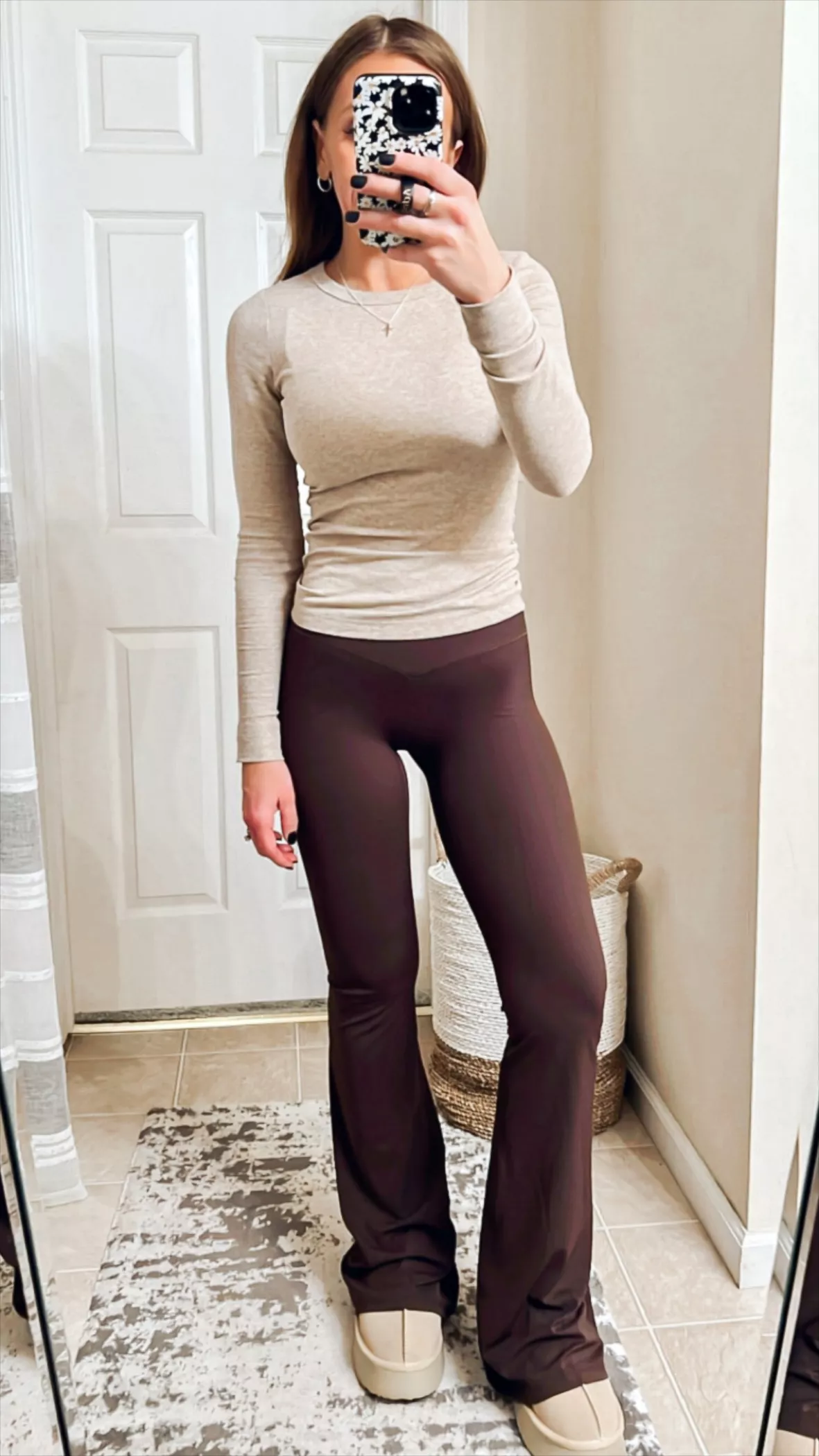 Sunzel Flare Leggings, Crossover Yoga Pants with Tummy Control,  High-Waisted and Wide Leg : : Clothing, Shoes & Accessories