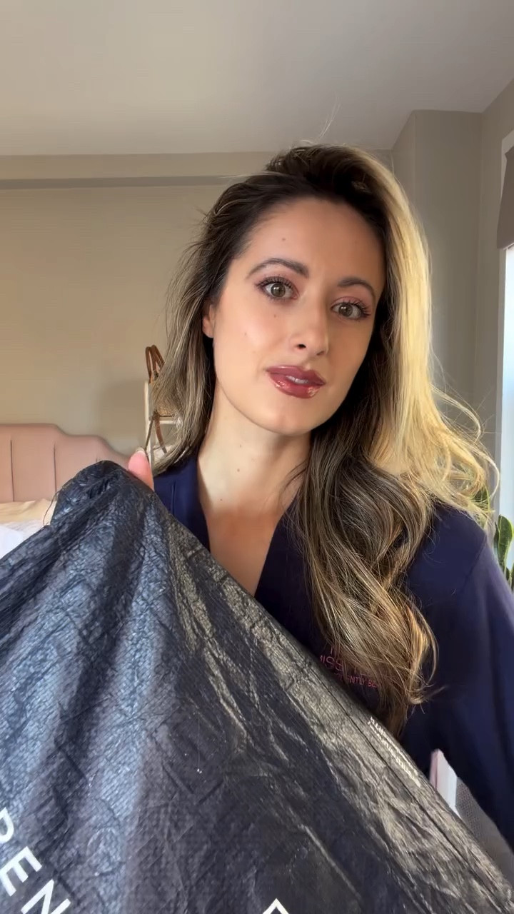 My @renttherunway haul (ie my secret to being fashionable on a budget) 

Also— they gave me 60% OFF if you use my code: RTRXLWALSH

My finds are from:
@farmrio 
@majeparis 
@ronnykoboofficial 
@reiss 
@nicandzoe 

#renttherunway #fashionblogger #travel