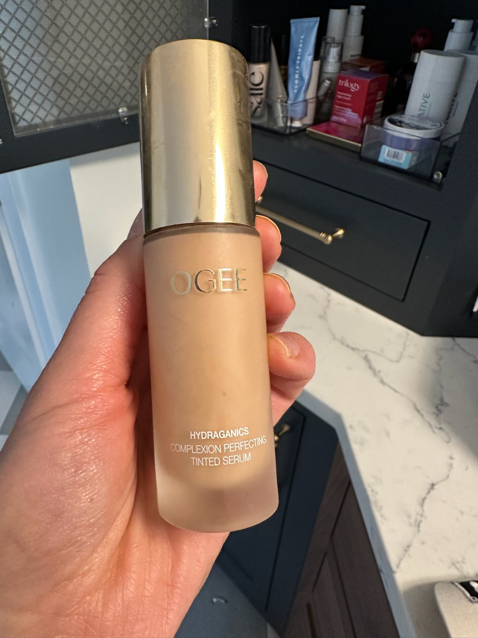 I use this Ogee tinted serum instead of foundation and it’s the best! It’s 20% right now with code SUMMERSKIN

ogee | tinted serum | sale