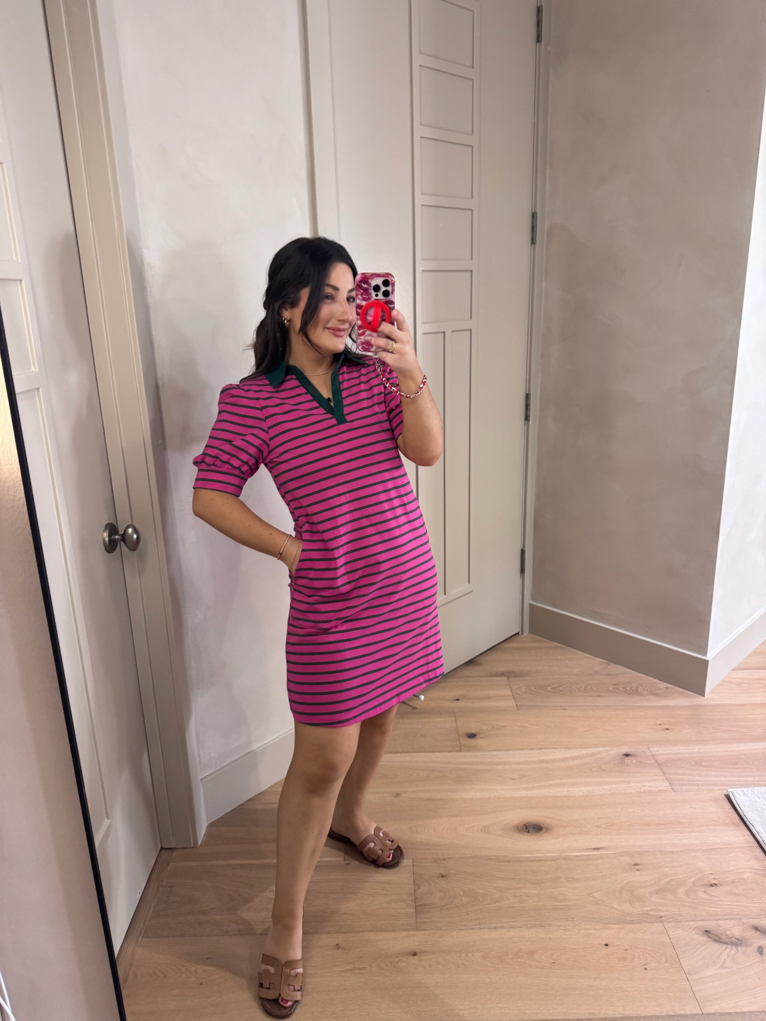 Cute striped dress with short sleeves! 

Size small 

5'0" 140lbs

#LTKSeasonal #LTKPetite #LTKSaleAlert