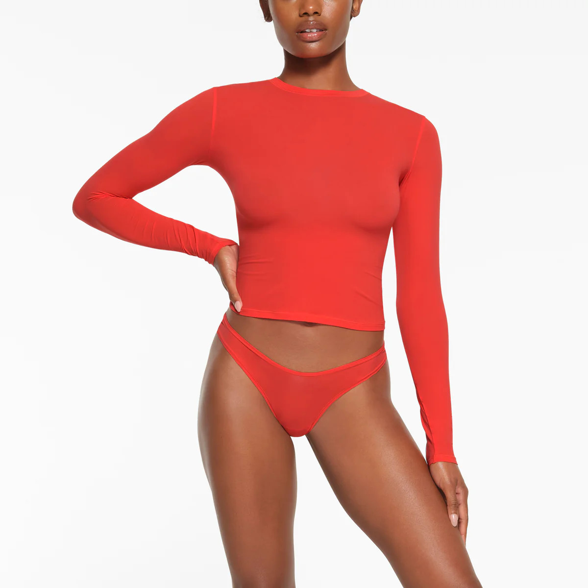LONG SLEEVE T-SHIRT | SKIMS (US)