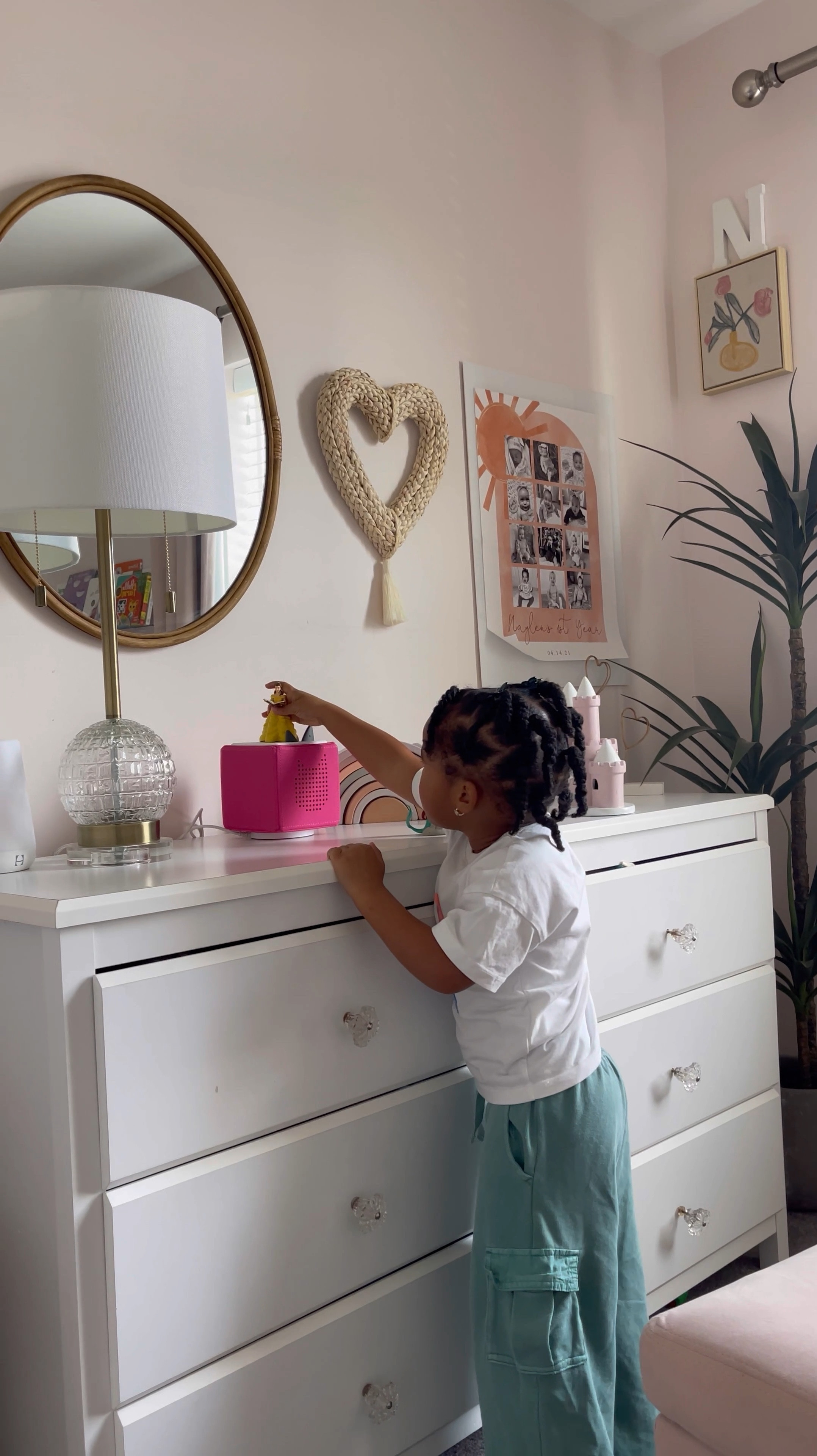 "So glad that I’ve found an alternative for Naylen to enjoy her favorite Disney
Princess without everyday screen time! The @Tonies.us Disney Audio Player is
a screen-free audio experience that allows kids to explore their favorite
Disney stories. Comment “Disney” for a link to shop @target! #ad #Target
#toniebox #targetstyle @targetstyle