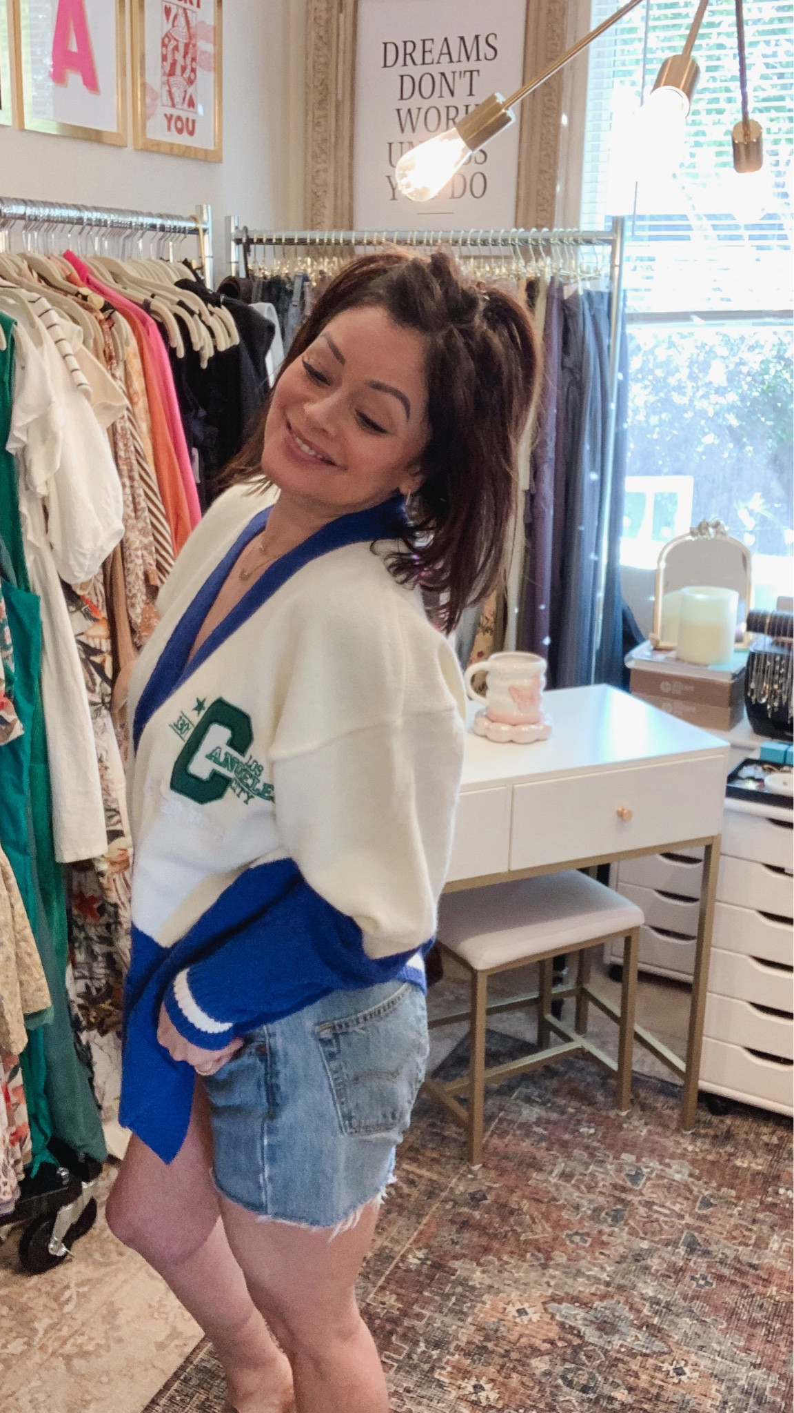 Graphic tee
Oversized tee
College cardigan 
#LTKU



#LTKsalealert #LTKfindsunder50 #LTKparties