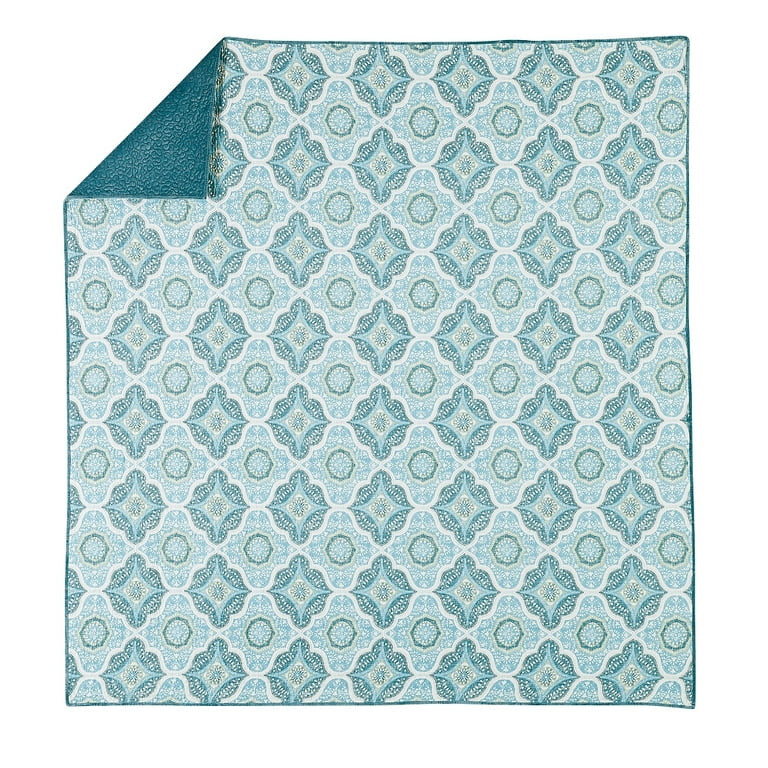 Better Homes & Gardens Aqua Velvet Medallion Quilt, Full/Queen - Walmart.com | Walmart (US)