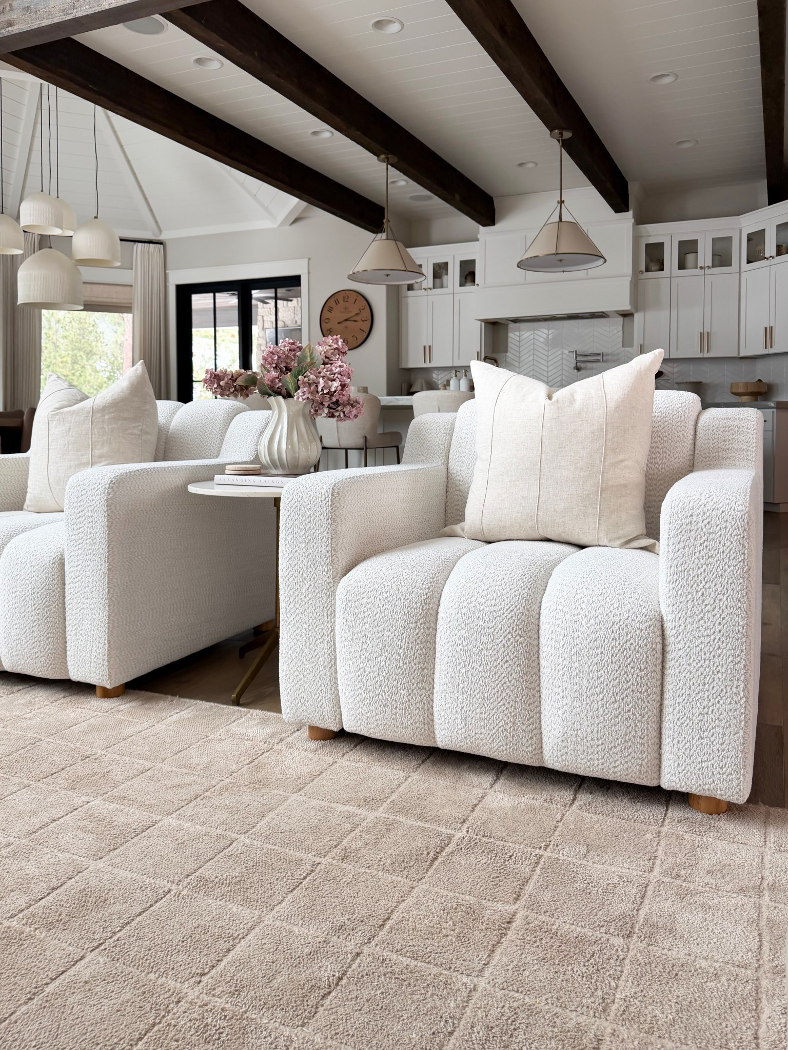 Wayfair's spring cyber week is LIVE! My living room chairs and rug are up to 53% off!

Home, home finds, home decor, modern home, neutral home, organic home, accent chair, white chair, area rug, neutral rug, faux florals, Wayfair, sale finds 

#LTKSeasonal #LTKHome #LTKSaleAlert