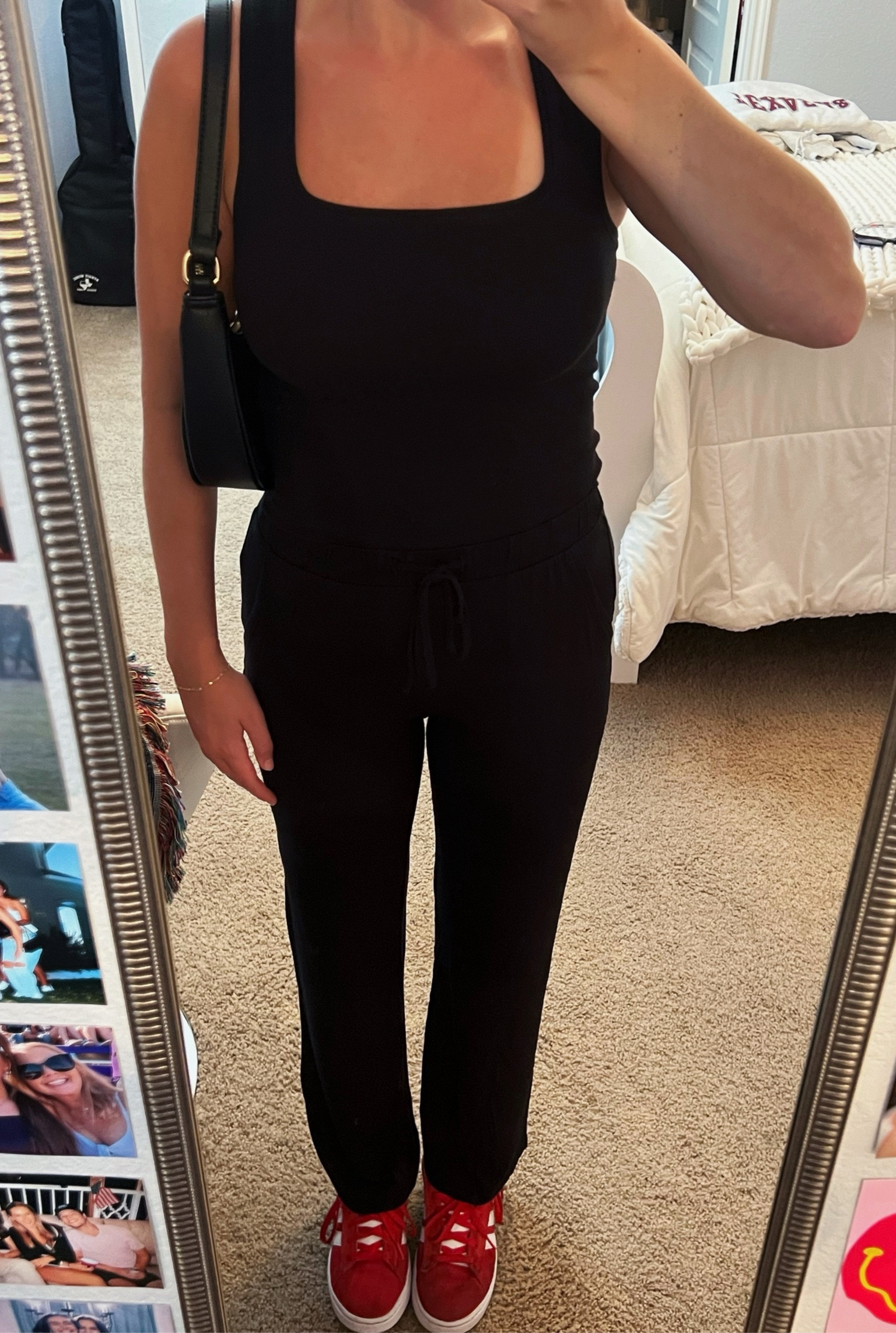 Running errands in my comfiest new pants 🧸💖 Ordered gray & black in size small! 

#LTKFindsUnder50