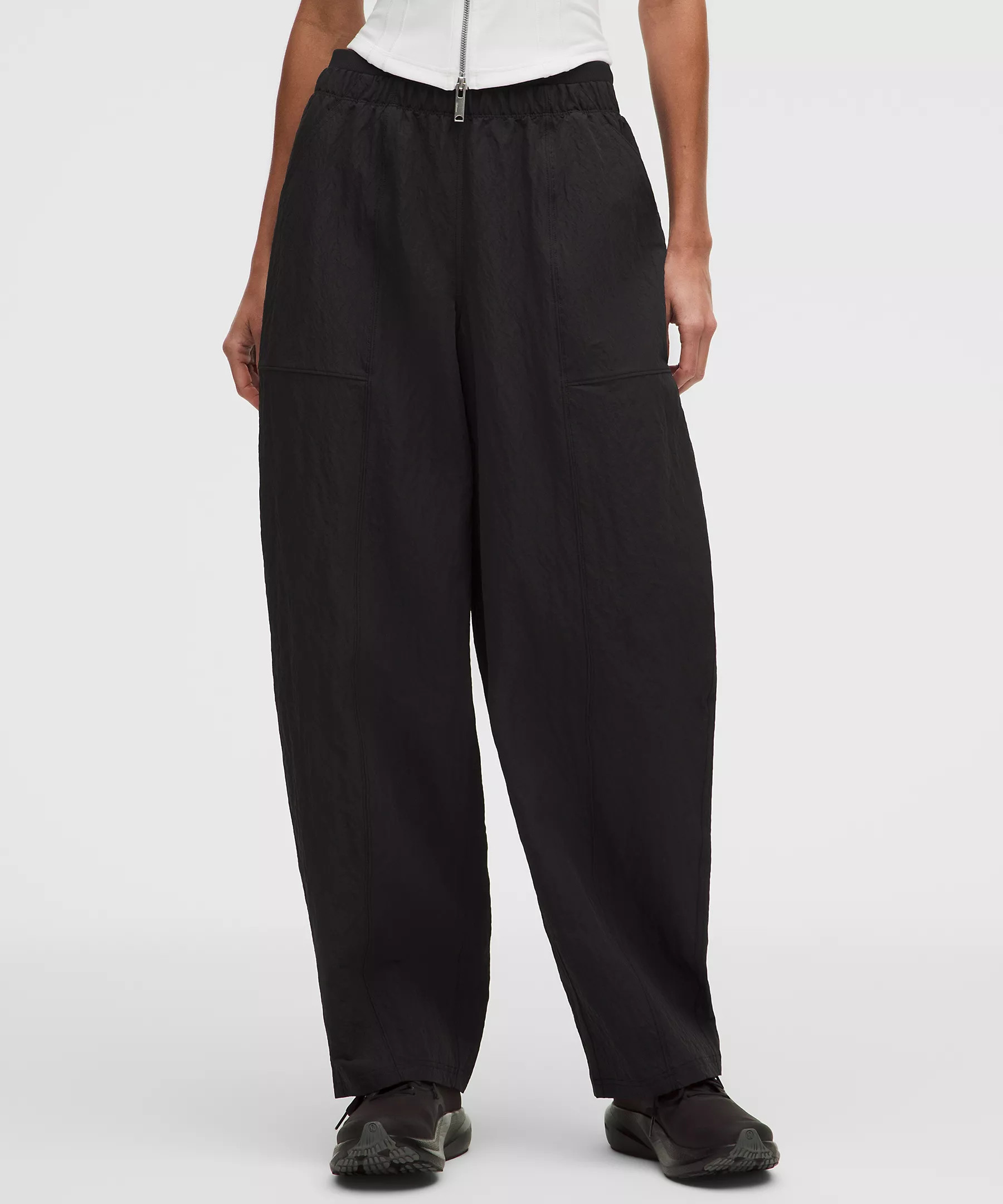 Crinkle Nylon Mid-Rise Barrel-Leg Pant | Lululemon (US)