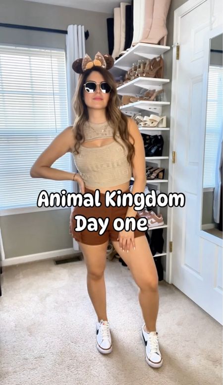 Animal kingdom day one 

#LTKtravel #LTKstyletip #LTKSeasonal