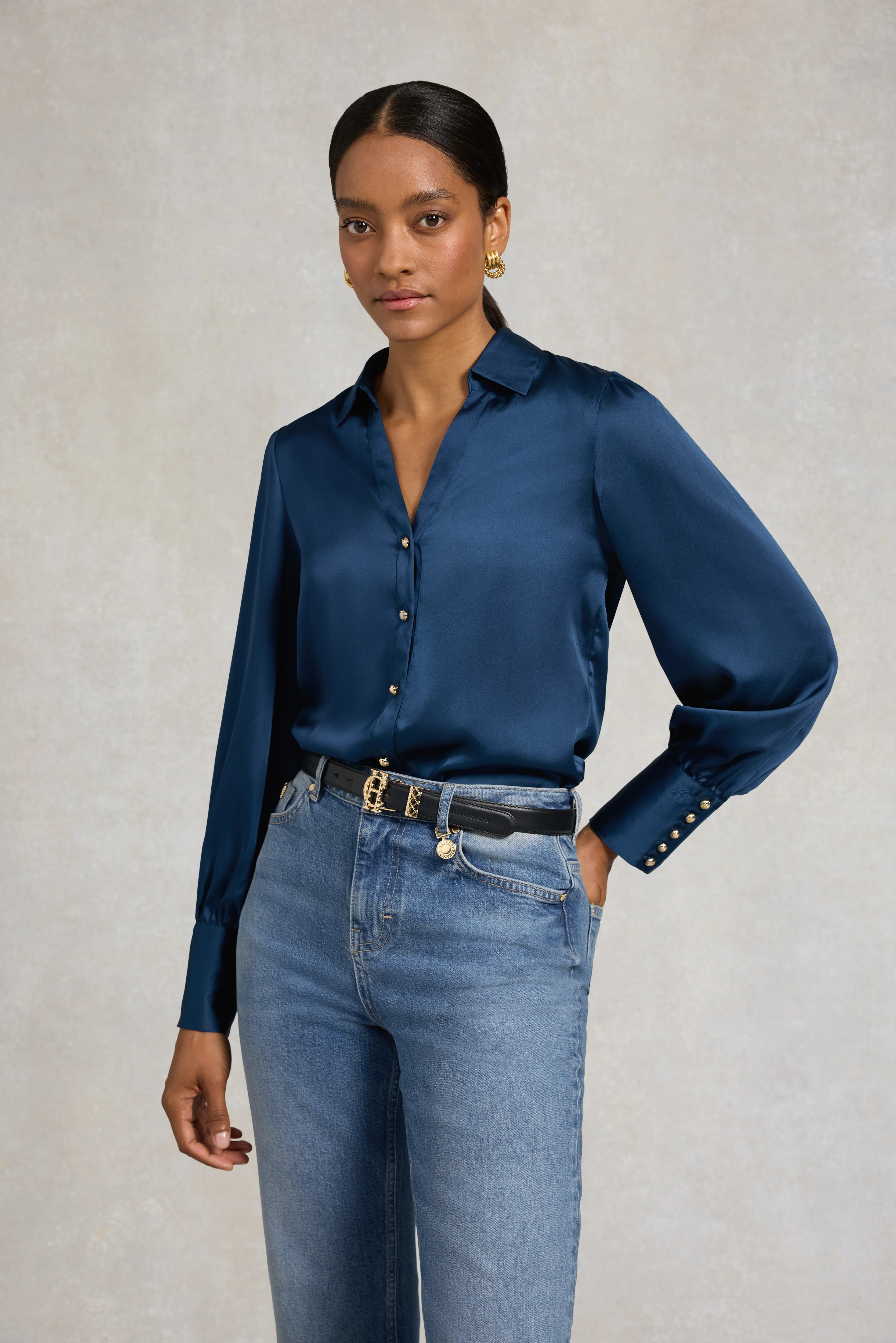 Annie V-Neck Shirt (Petrol) | Holland Cooper