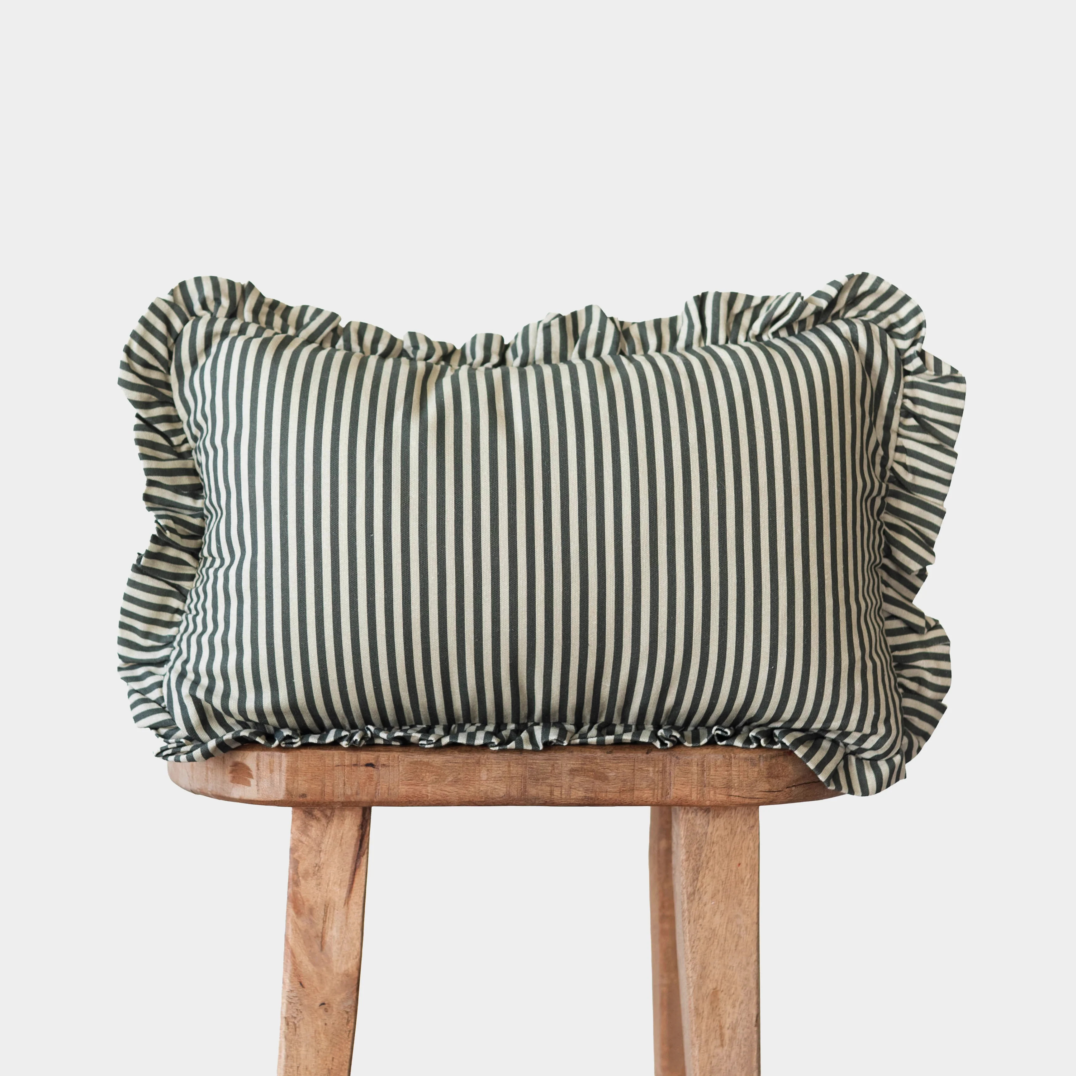 Willow Ruffle - 18" | 22" | 26" | 12x20" | 12x40" | Woven Nook