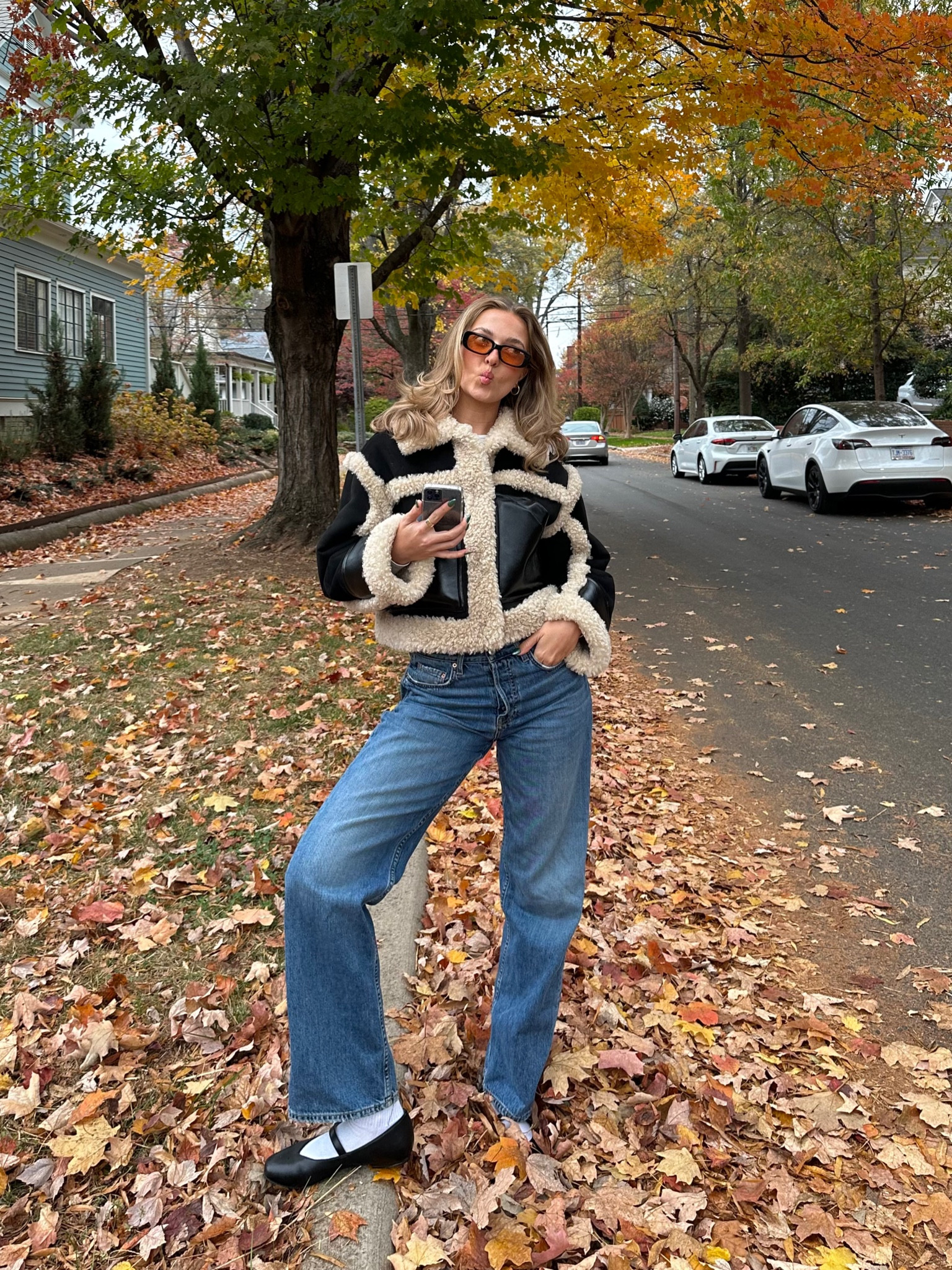 A staple jacket I’m loving this fall/winter. so cozy and warm, & there’s lotsss of dupes I linked :) #furcoat #falljacket 

#LTKSeasonal #LTKCyberWeek #LTKHoliday