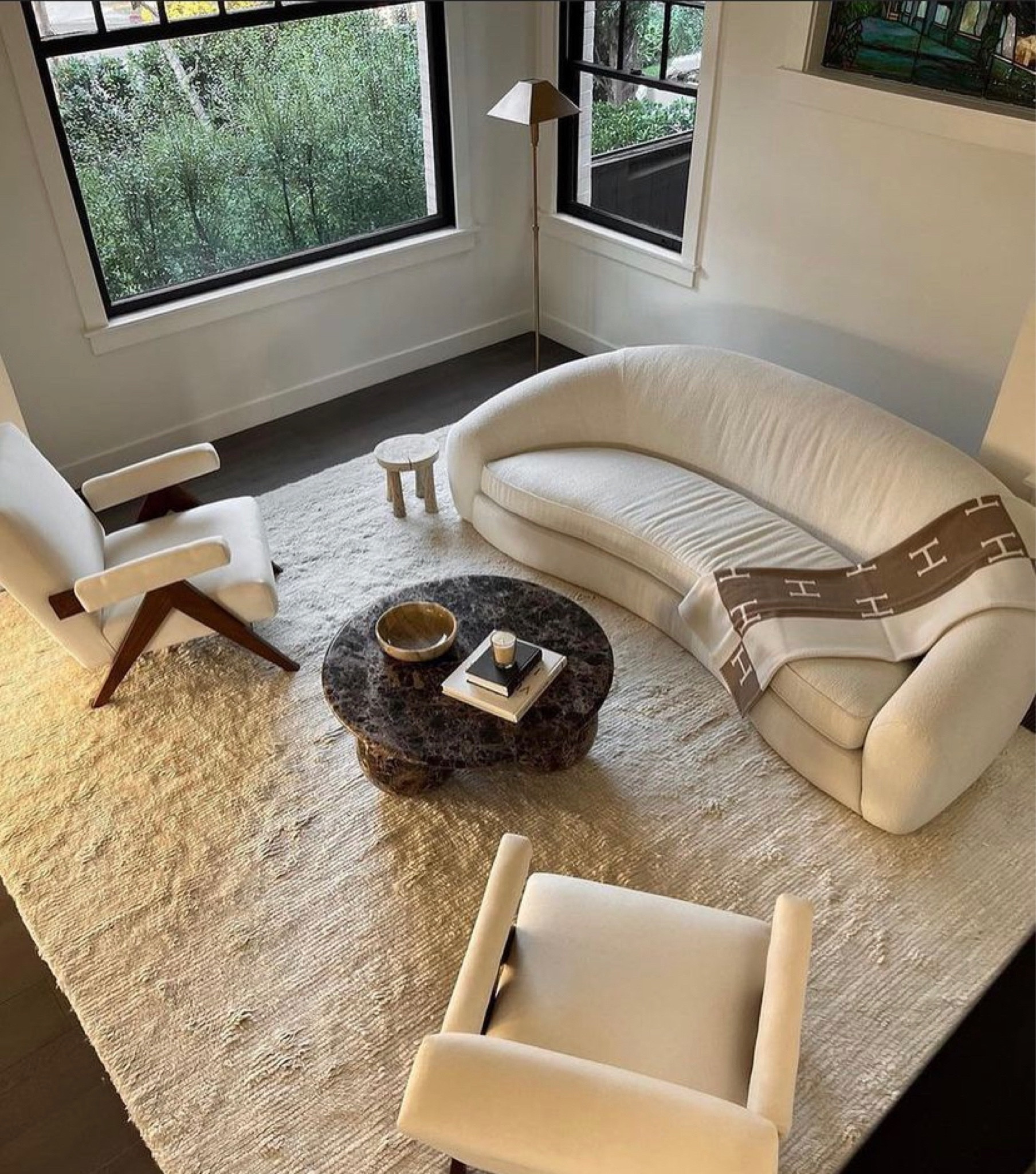 • absolutely in love with the uniqueness of this lovely living space by @alex_georgy ✨The chandelier and this fluffy rug give this space a special vibe •

#LTKhome #LTKFind #LTKfamily
