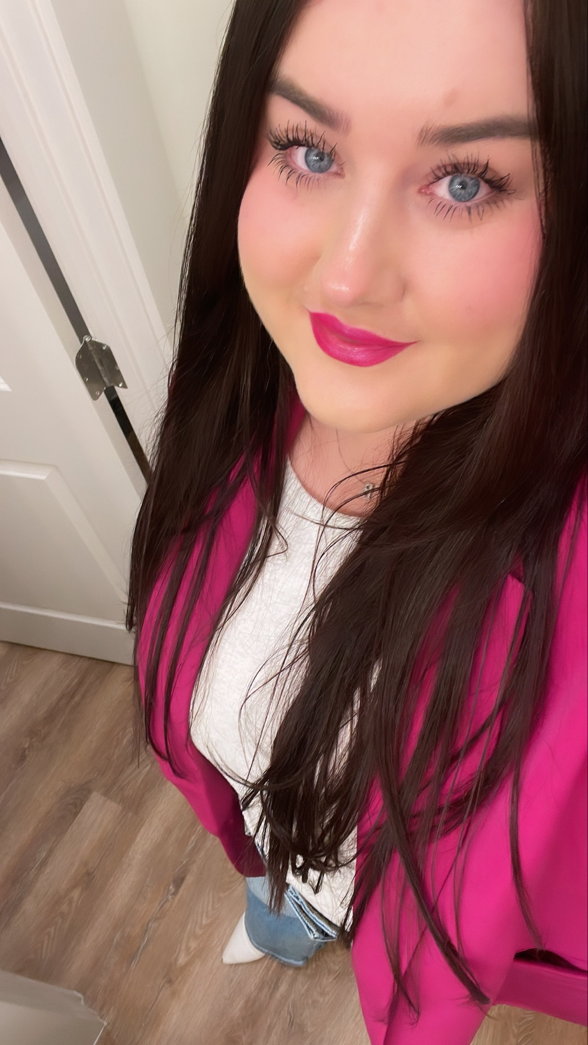 Tonight’s hockey game outfit ✨💄 

#LTKfindsunder50 #LTKstyletip #LTKmidsize