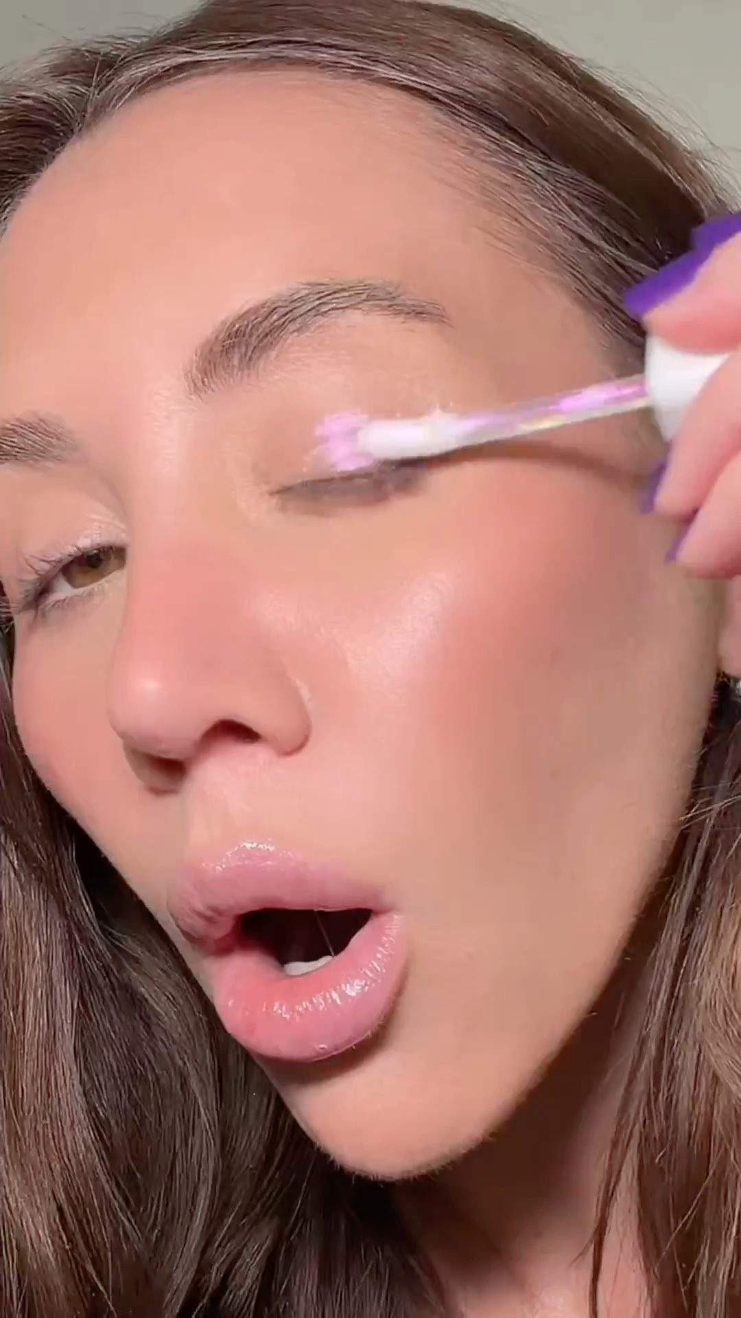 the holographic color shifting eyeshadow for an easy high impact chrome eye look in one swipe — kaleidoscope effect, lightweight, never sticky, lasts all night and the easiest glam eye look for beginners and pros.#aboutface #eyeshadow #holographiceyeshadow #glittereyeshadow #easymakeuplook

about-face holographic eye paint i'm a star collectionholographic color shifting eyeshadow for an easy high impact chrome eye look in one swipe, easiest glam holographic eye look for beginners that lasts all night, about-face holographic eye paint im a star collection review, color shifting chrome eyeshadow kaleidoscope effect lightweight never sticky 2026, easy holographic eyeshadow look for beginners and pros under $20 

 #LTKBeauty
