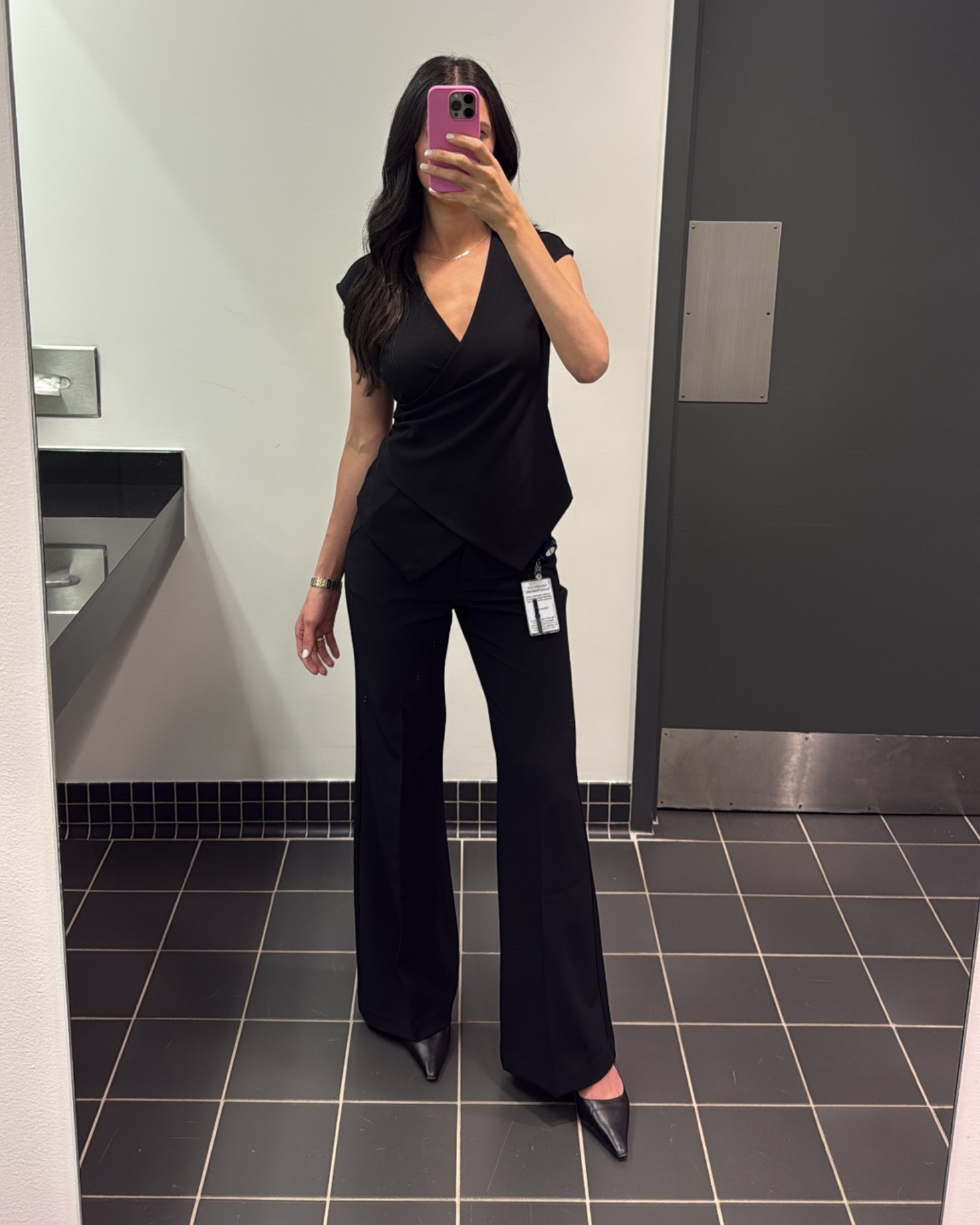 Size small top
Size 4R pants