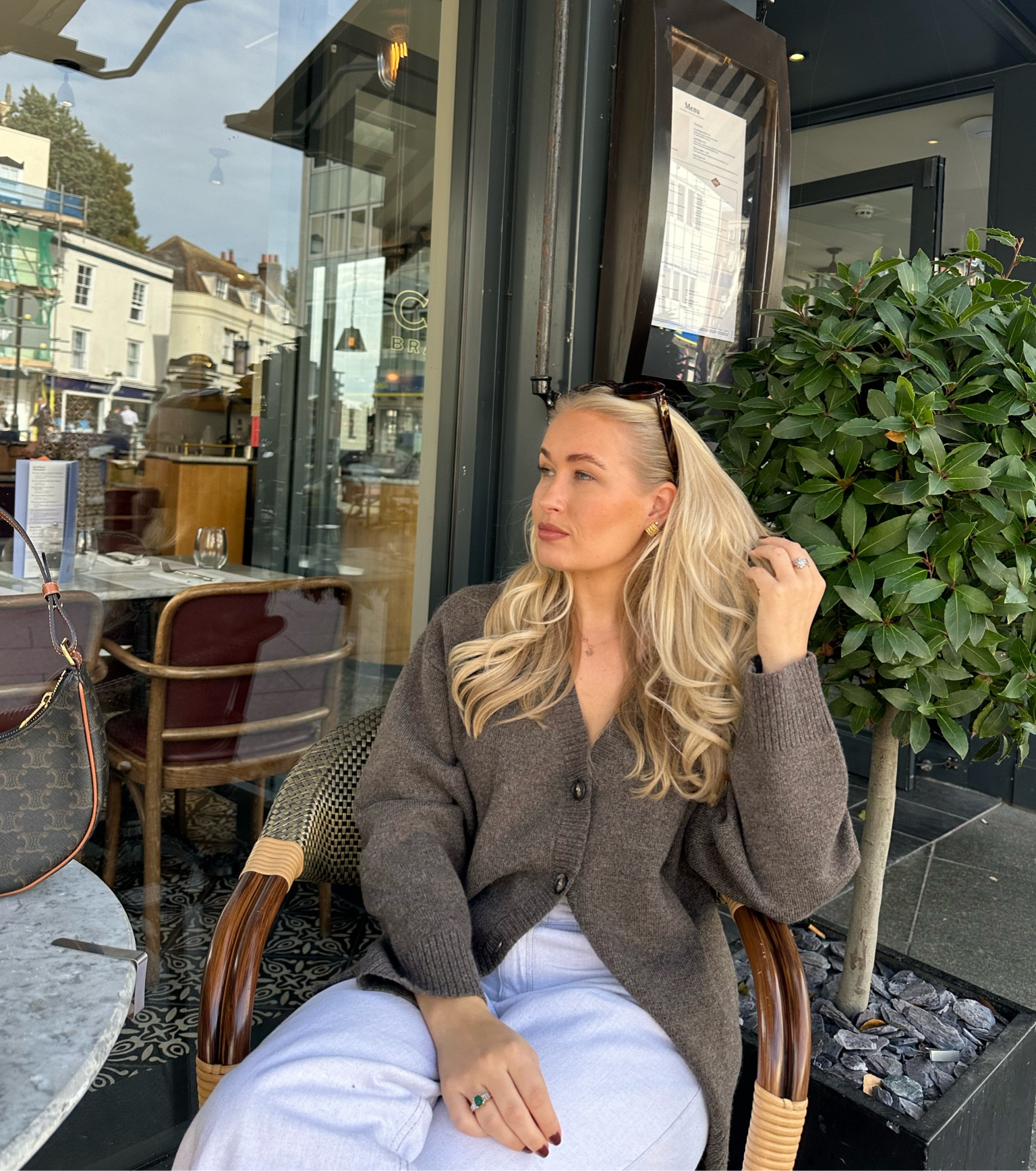 knitwear cardigans.. the tones of this one are perfect for autumn and winter. 

I wear a size xs, it comes up quite big. 

fall season, autumn fashion, outfit ideas, inspo, brown cardigan

#LTKstyletip #LTKSeasonal