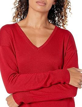 Amazon Essentials Women's Lightweight Long-Sleeve V-Neck Tunic Sweater | Amazon (US)