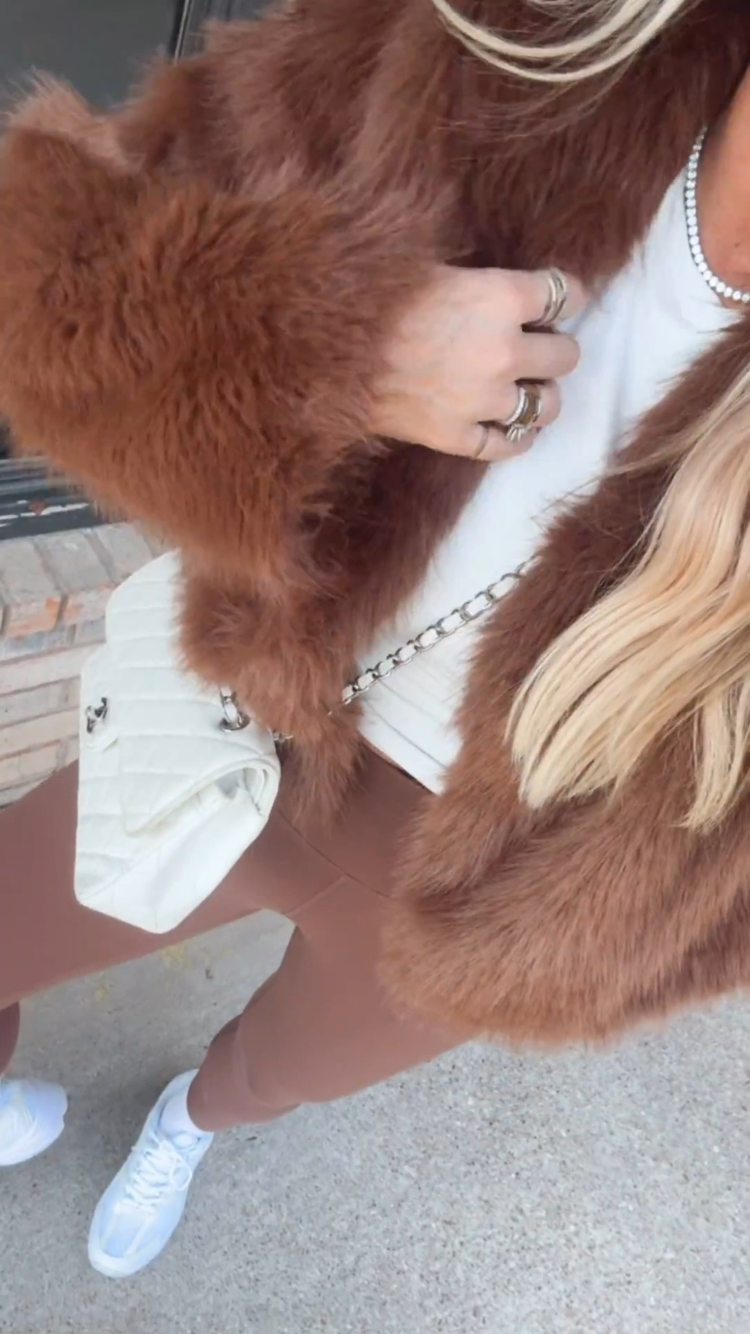 
Winter fashion. Faux fur jacket. Coat. Bedding refresh. Active wear. Athleisure wear. cozy set. Valentine’s Day decor. Ted light therapy. Home organization. Bounce fleece funnel neck tunic. Scarf coat 

#LTKActive #LTKSaleAlert #LTKWorkwear